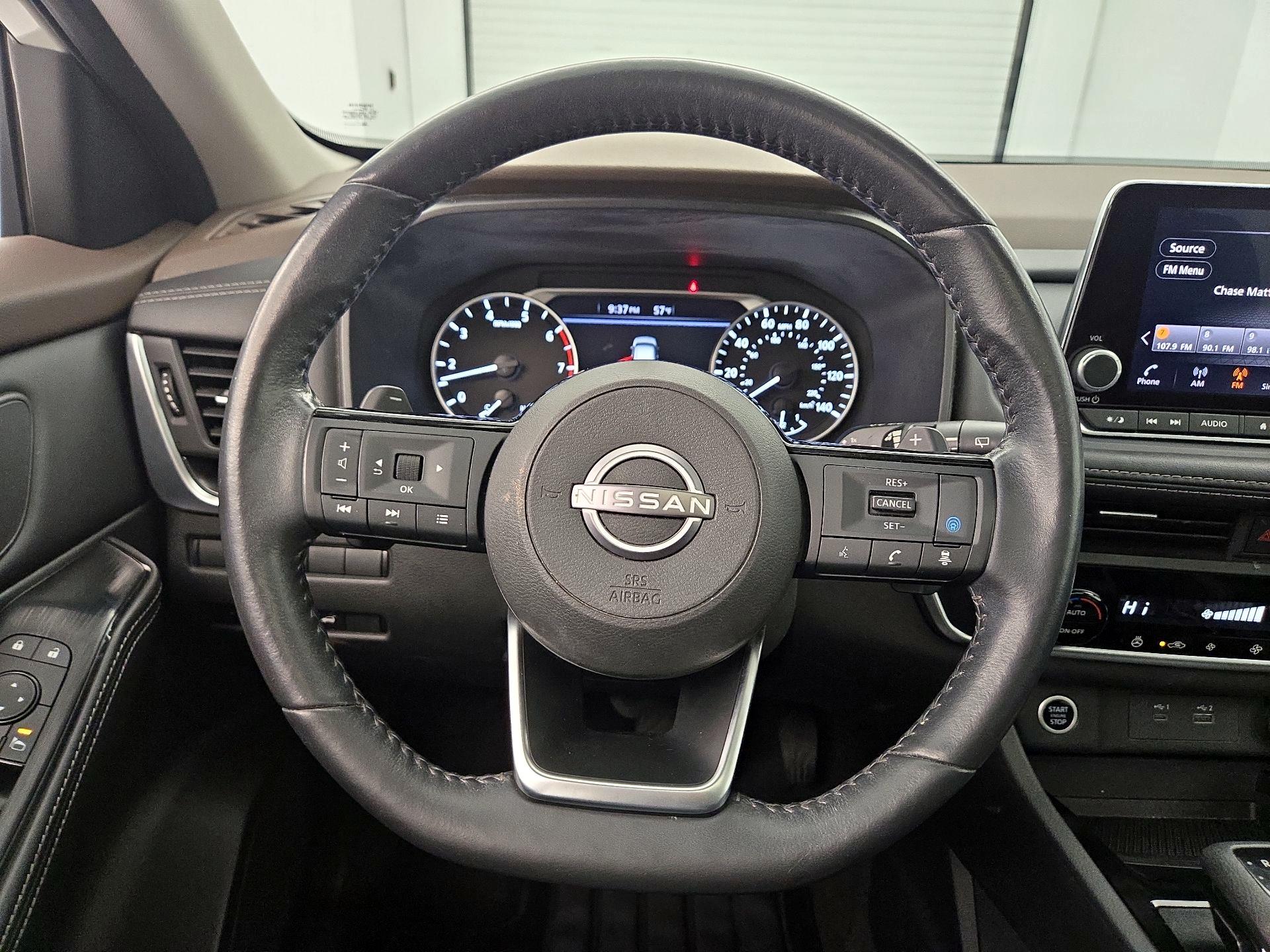 Thumbnail: 2023 Nissan Rogue - 10