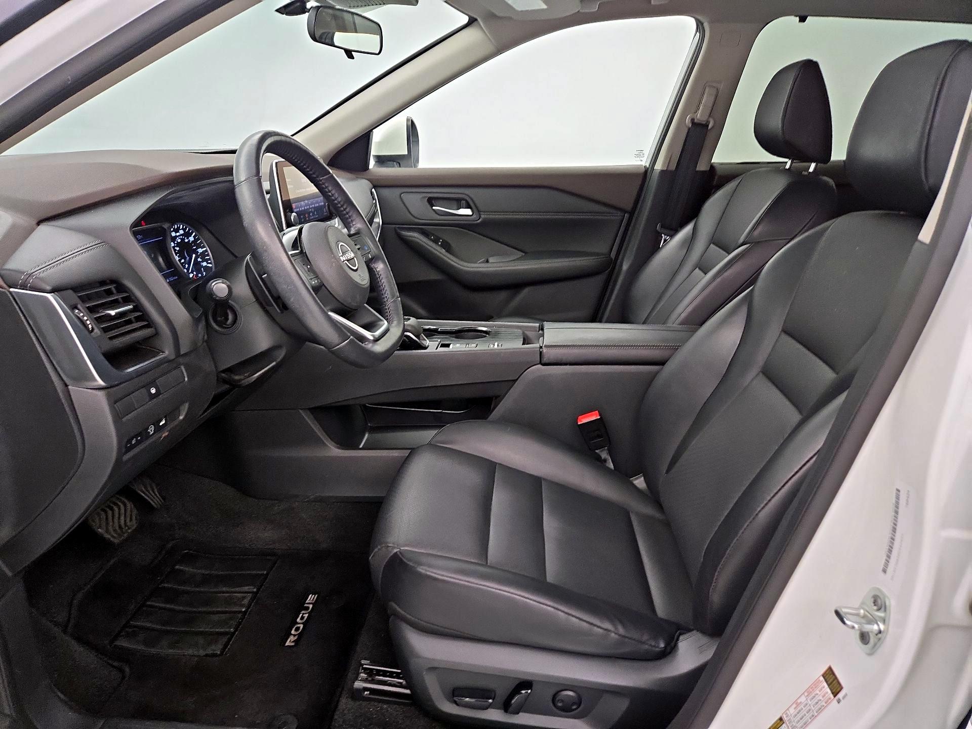 Thumbnail: 2023 Nissan Rogue - 11