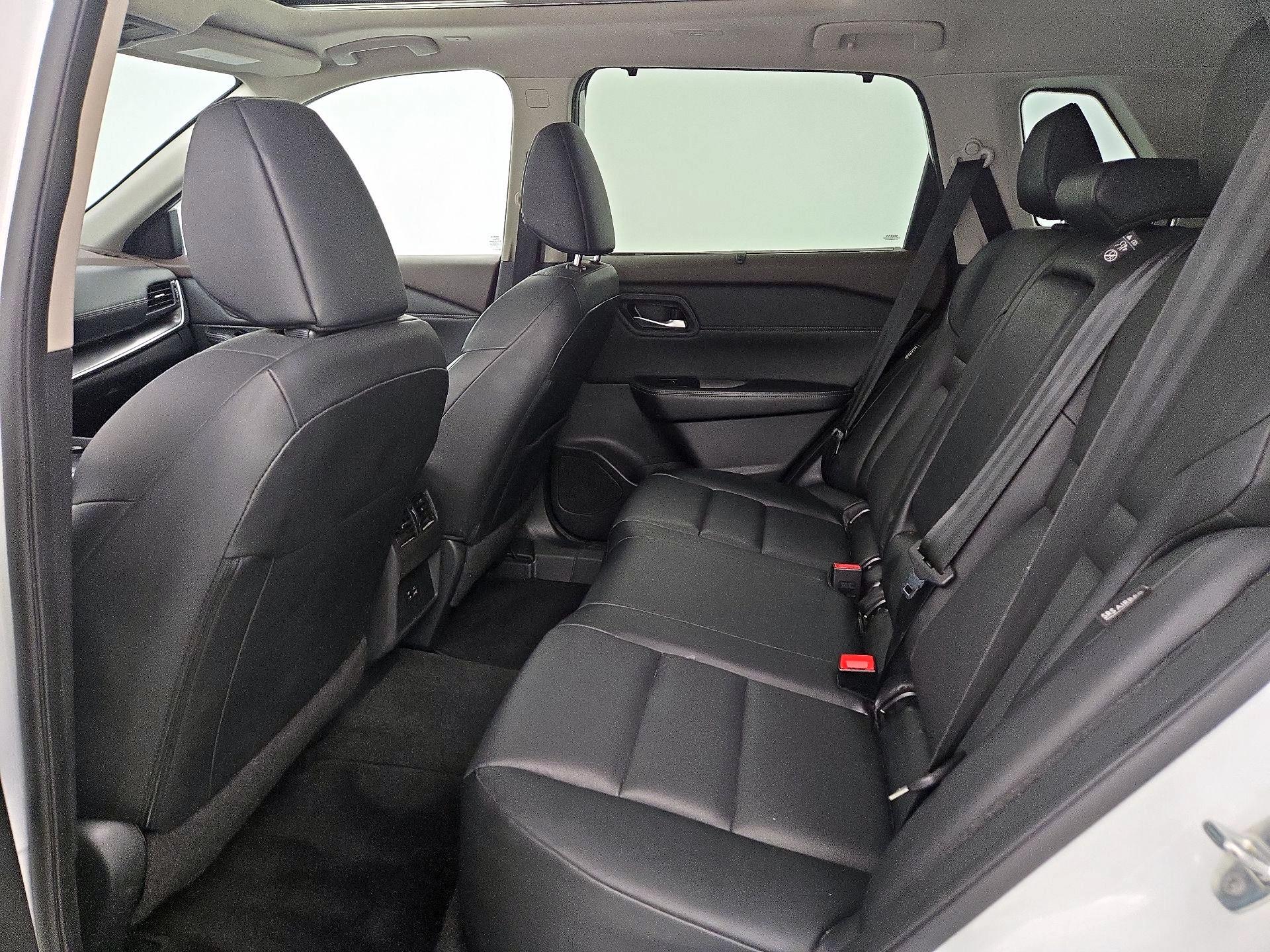 Thumbnail: 2023 Nissan Rogue - 20