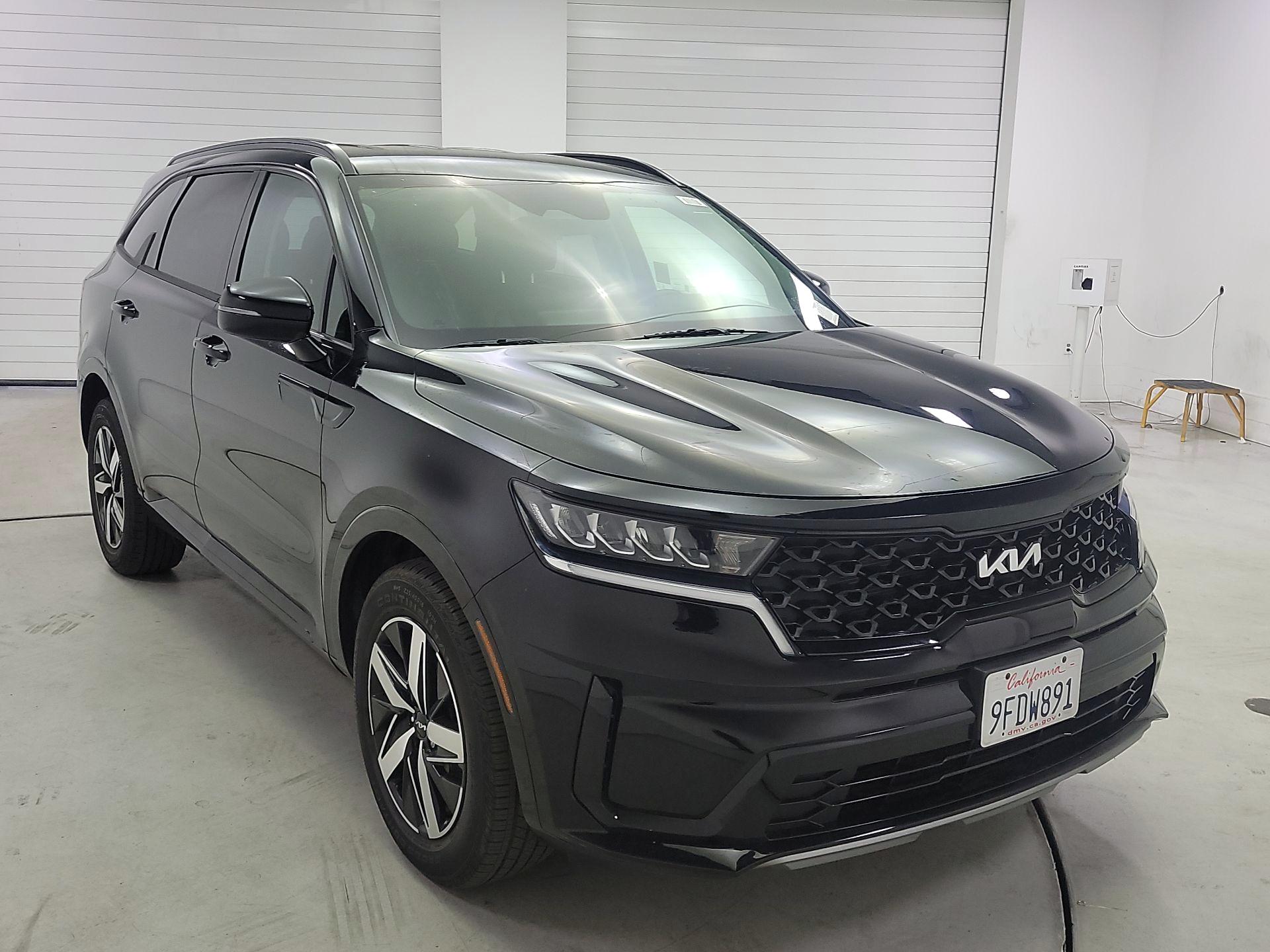 Thumbnail: 2023 Kia Sorento - 1