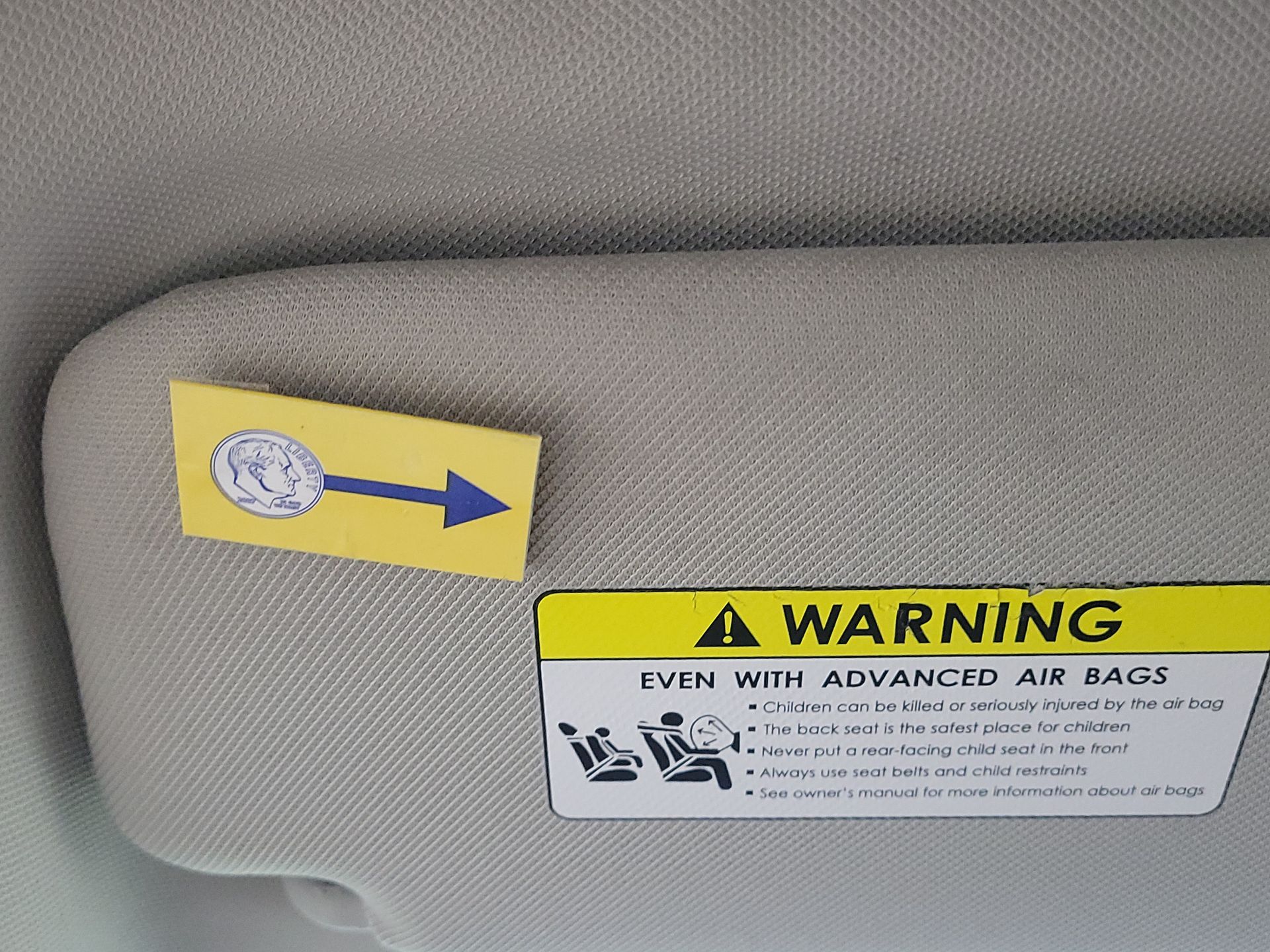 Thumbnail: 2023 Kia Sorento - 19