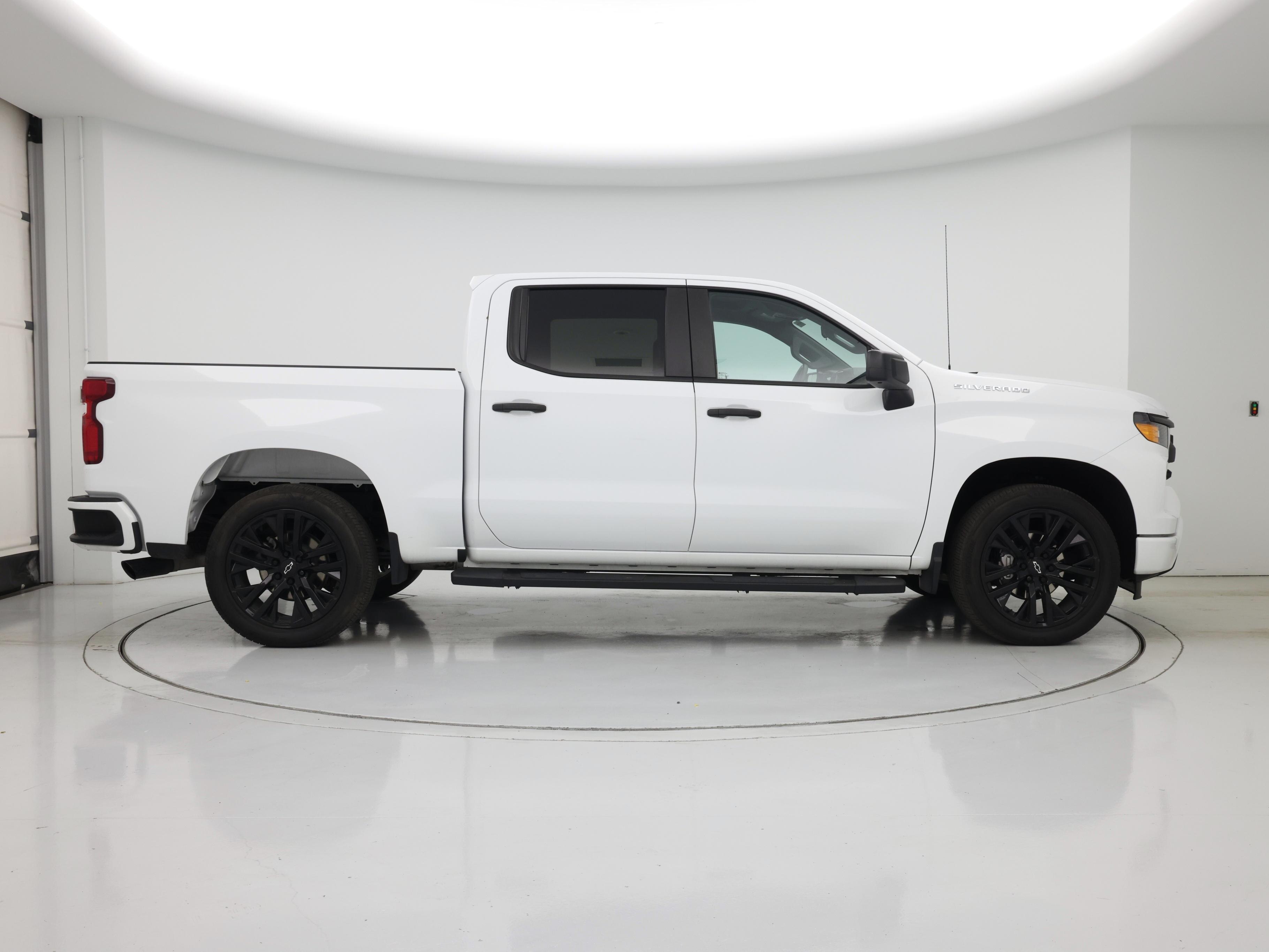 Thumbnail: 2024 Chevrolet Silverado 1500 - 7