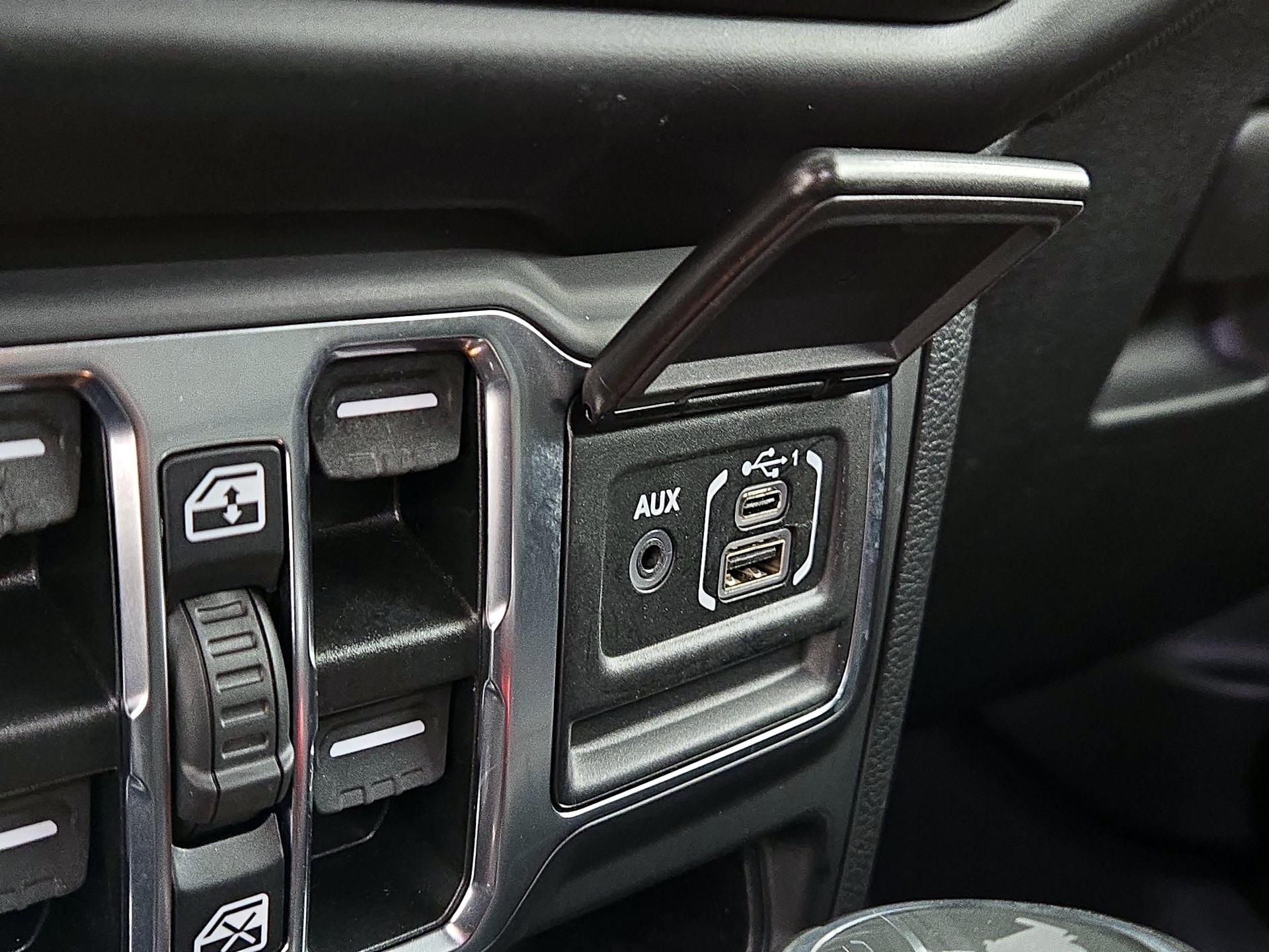 Thumbnail: 2023 Jeep Wrangler - 19