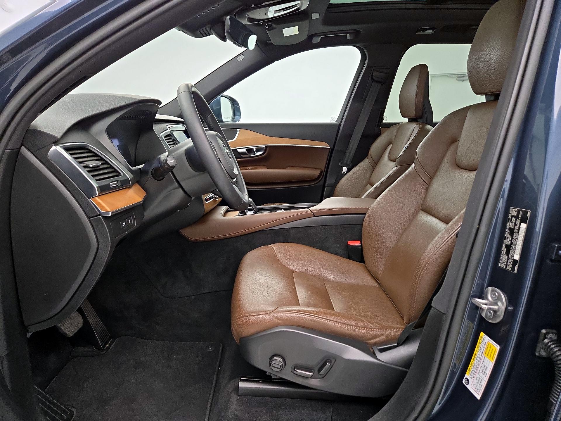 Thumbnail: 2023 Volvo XC90 - 11