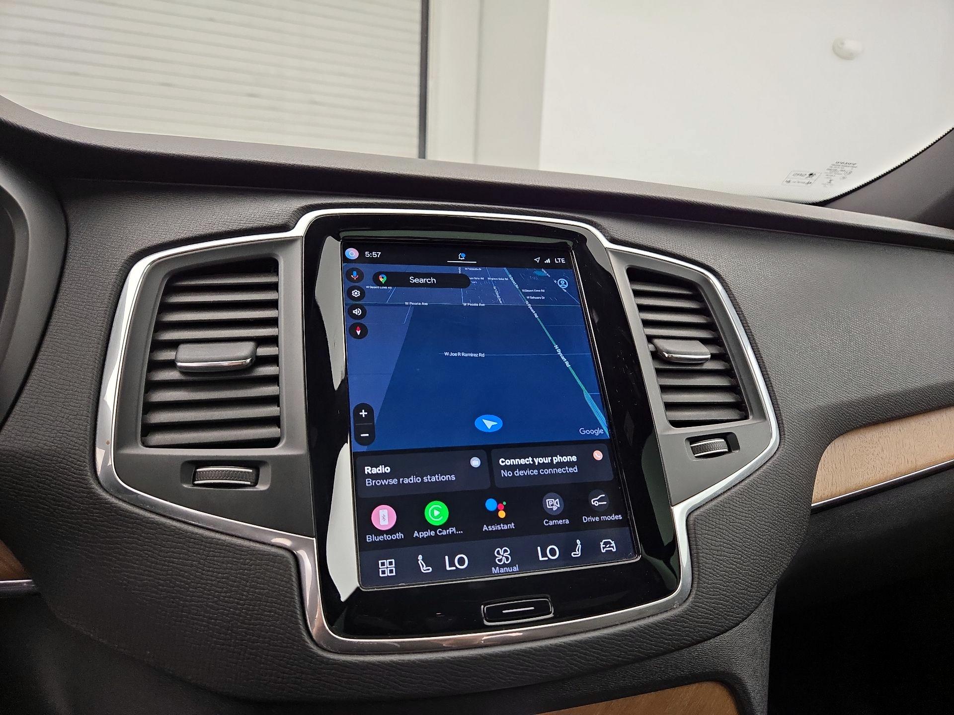 Thumbnail: 2023 Volvo XC90 - 14