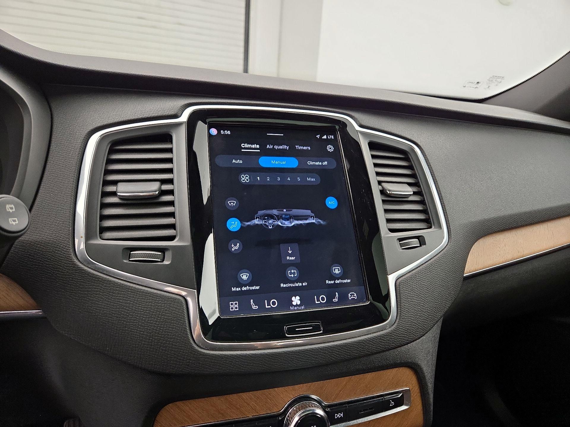 Thumbnail: 2023 Volvo XC90 - 17