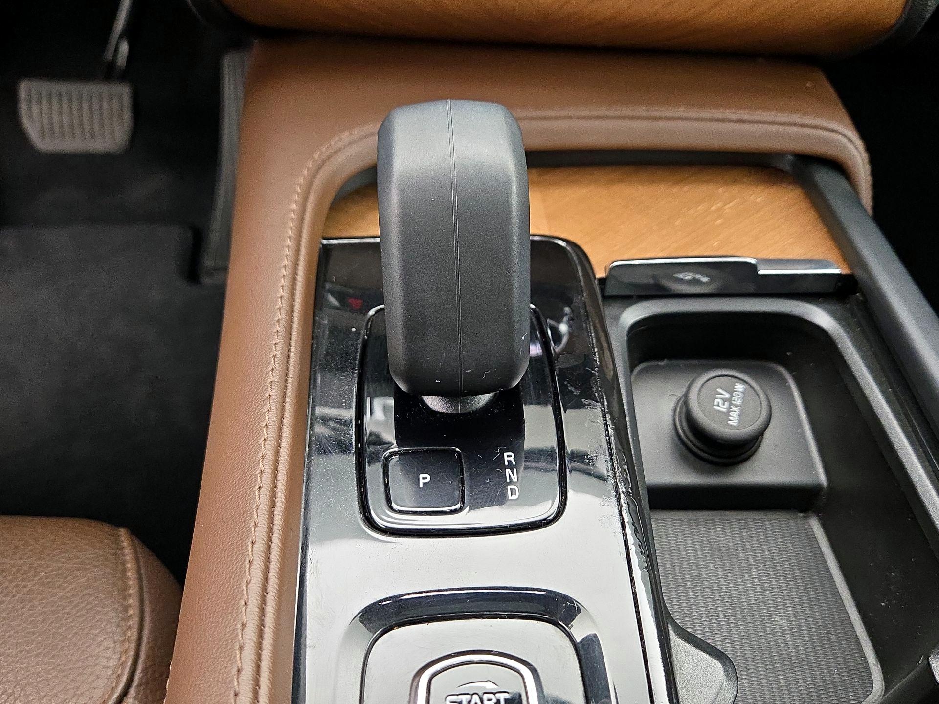 Thumbnail: 2023 Volvo XC90 - 18