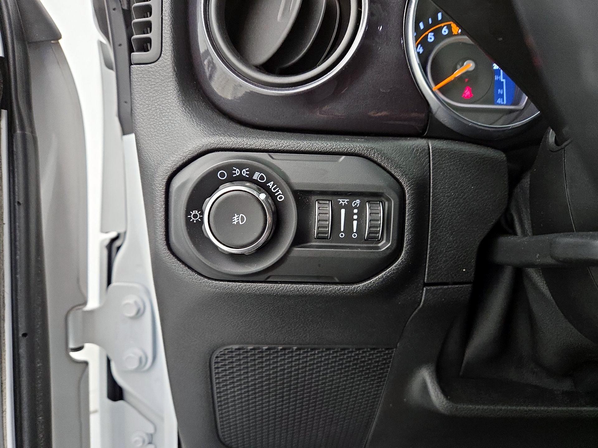 Thumbnail: 2021 Jeep Wrangler - 13