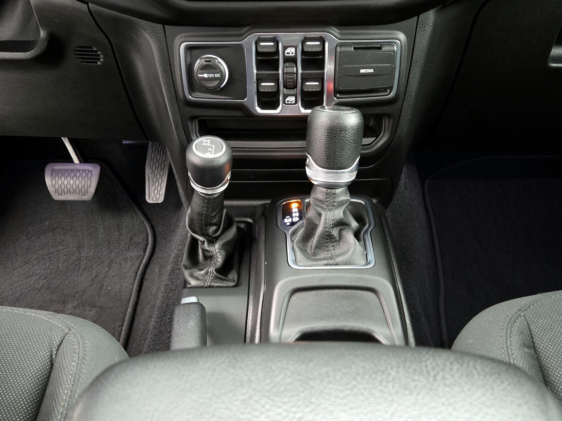 Thumbnail: 2021 Jeep Wrangler - 17