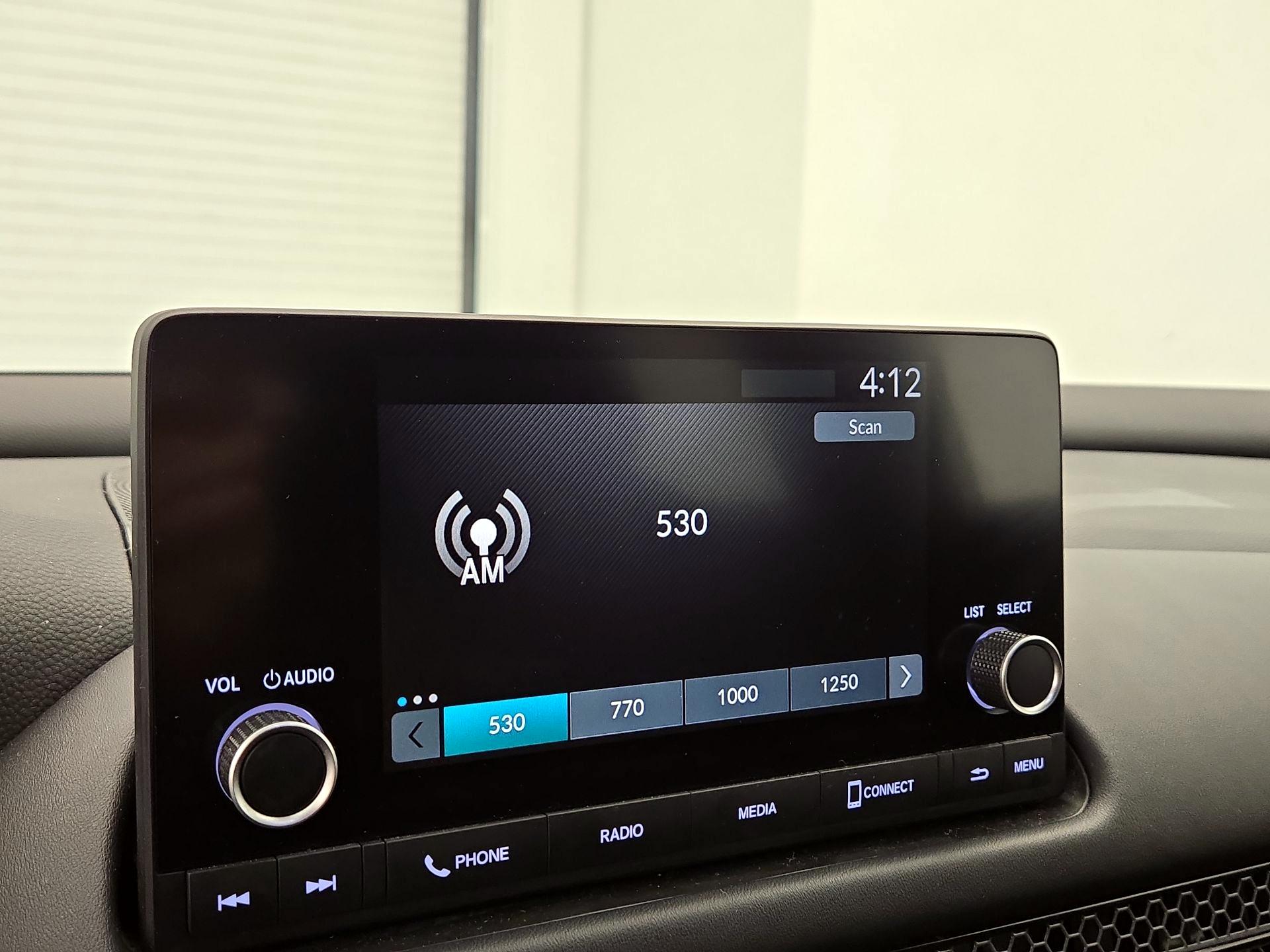 Thumbnail: 2023 Honda HR-V - 15