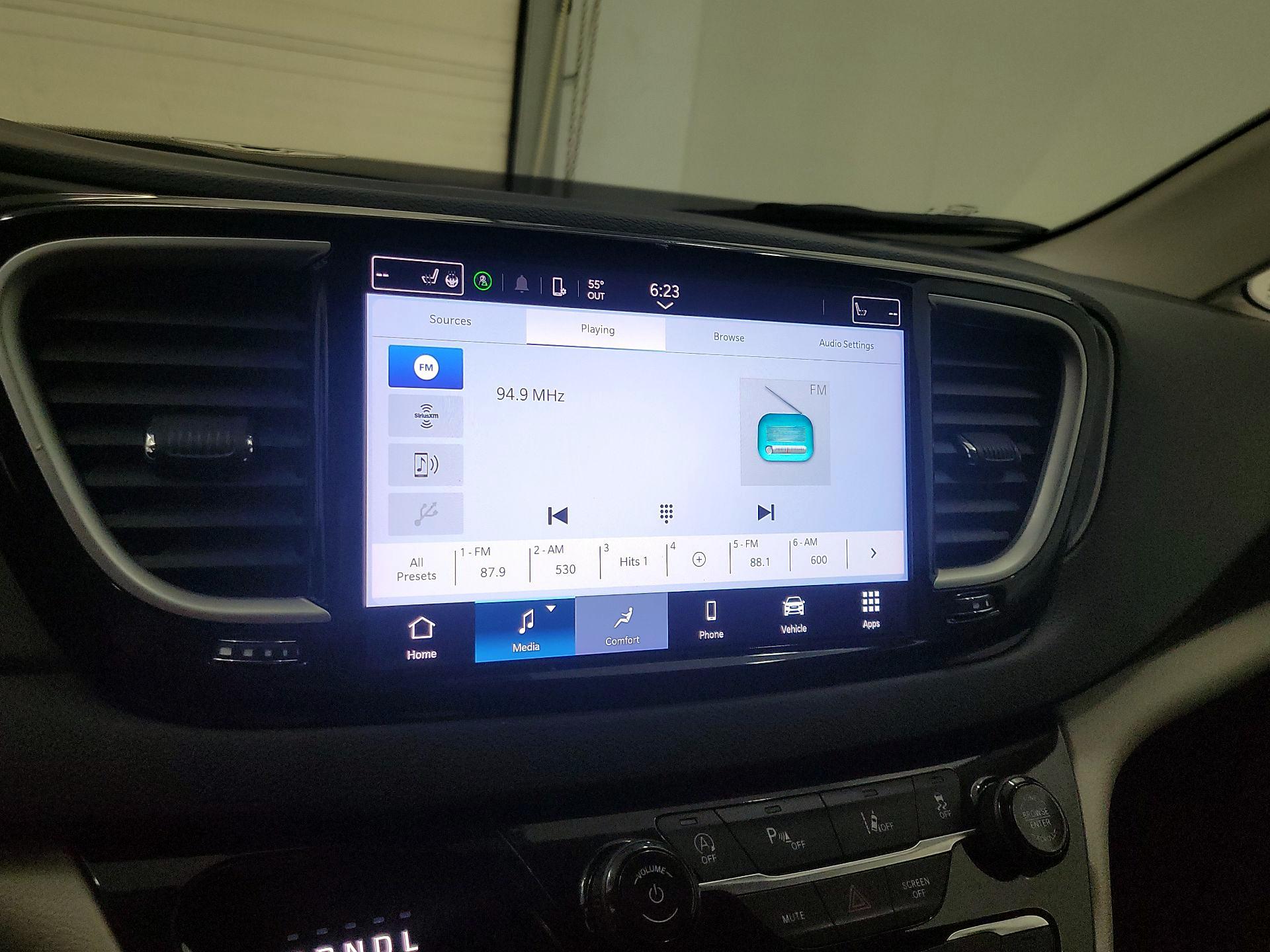 Thumbnail: 2024 Chrysler Pacifica - 15