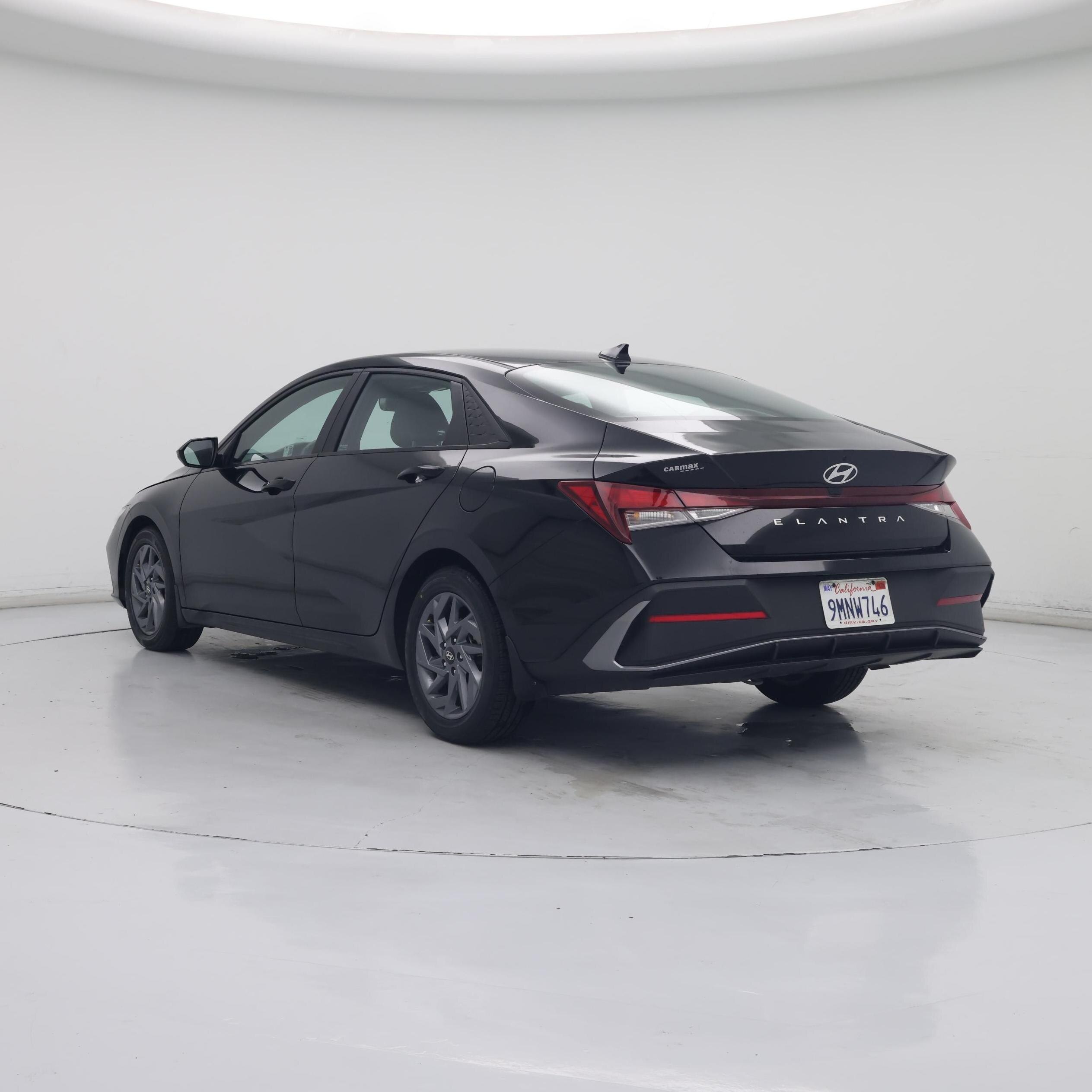 Thumbnail: 2024 Hyundai Elantra - 2