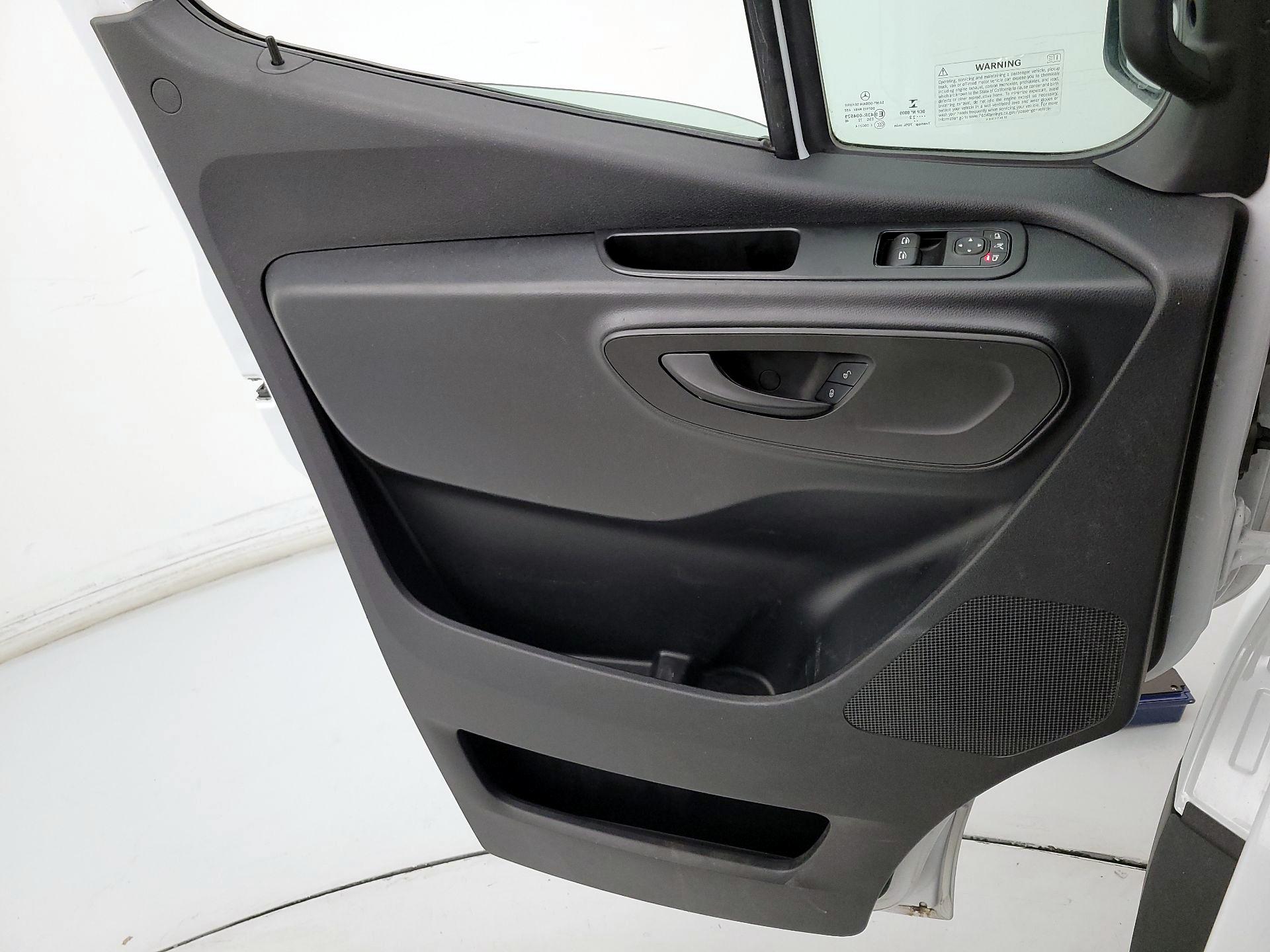 Thumbnail: 2022 Mercedes-Benz Sprinter - 12