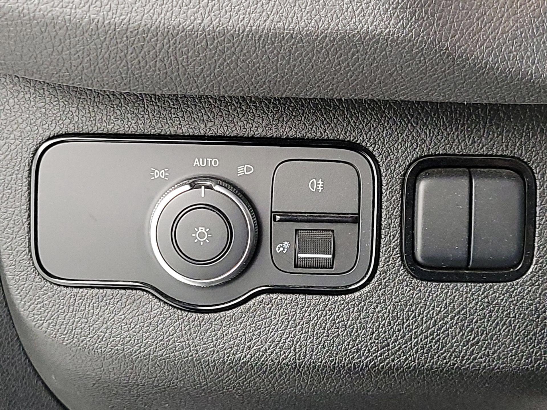 Thumbnail: 2022 Mercedes-Benz Sprinter - 13