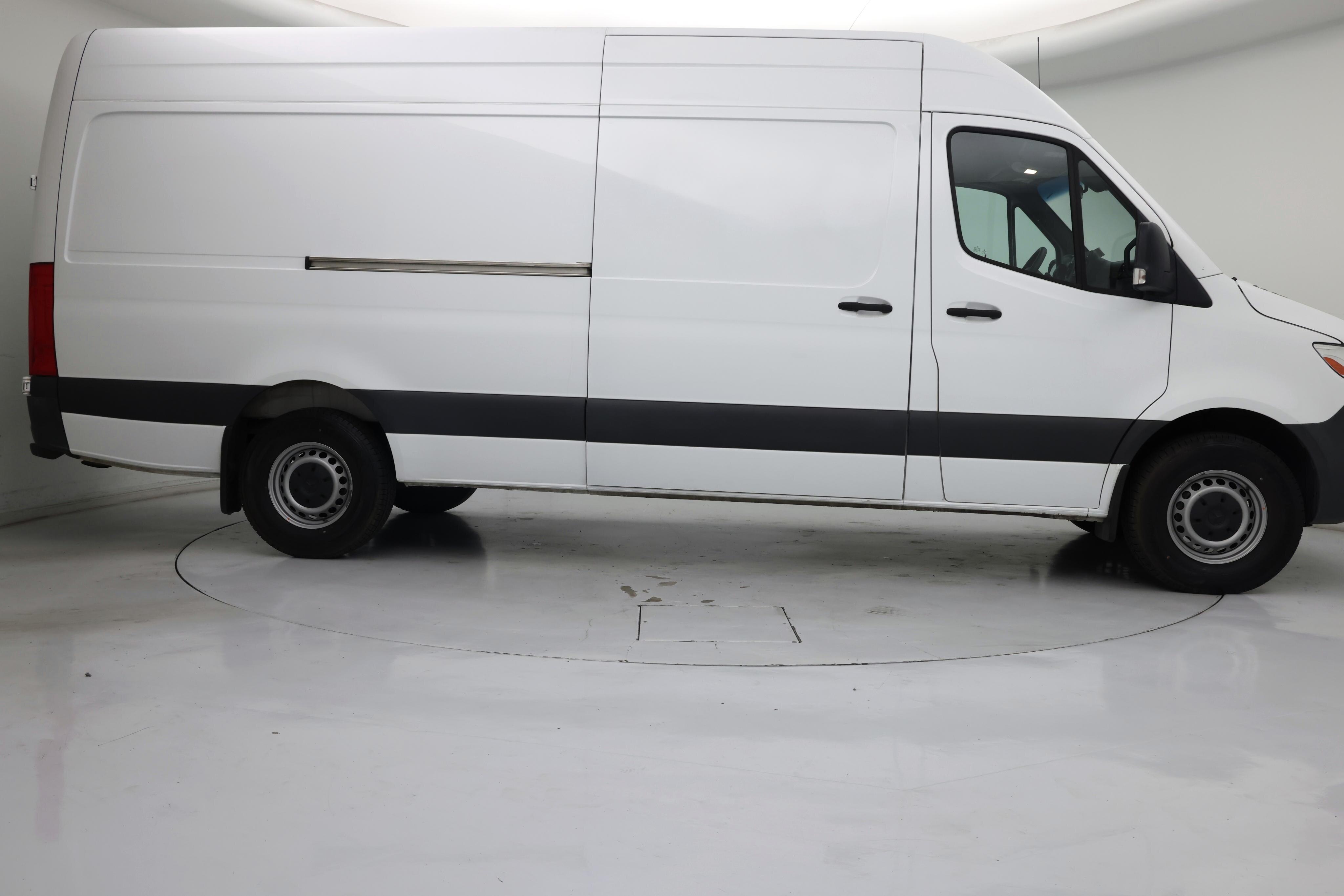 Thumbnail: 2022 Mercedes-Benz Sprinter - 7