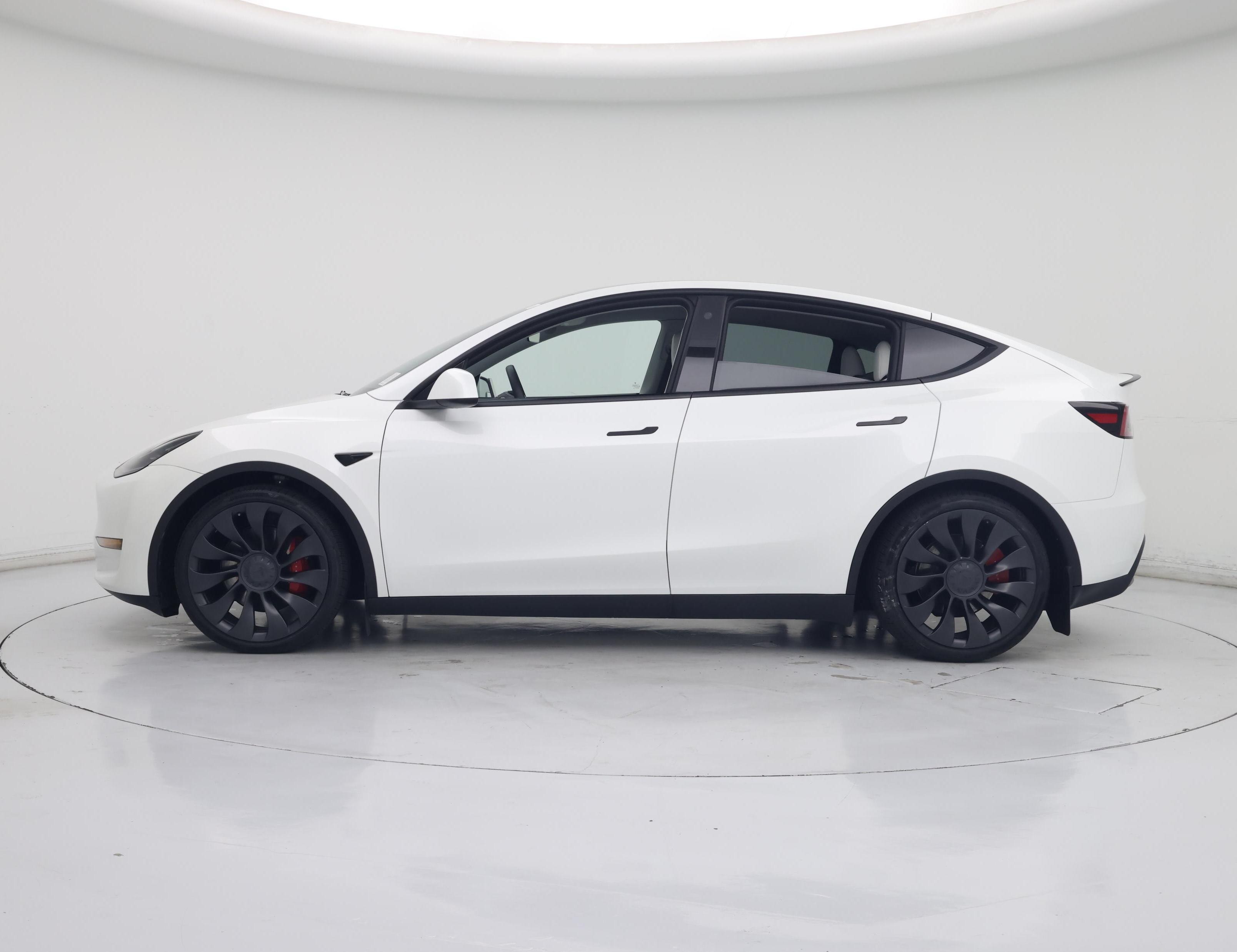Thumbnail: 2023 Tesla Model Y - 3