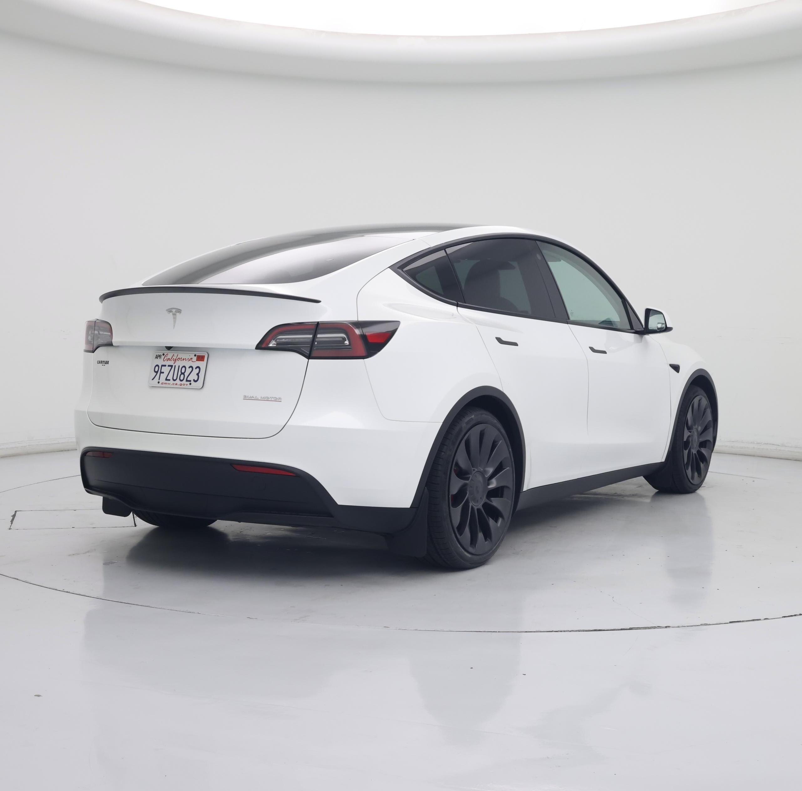 Thumbnail: 2023 Tesla Model Y - 8