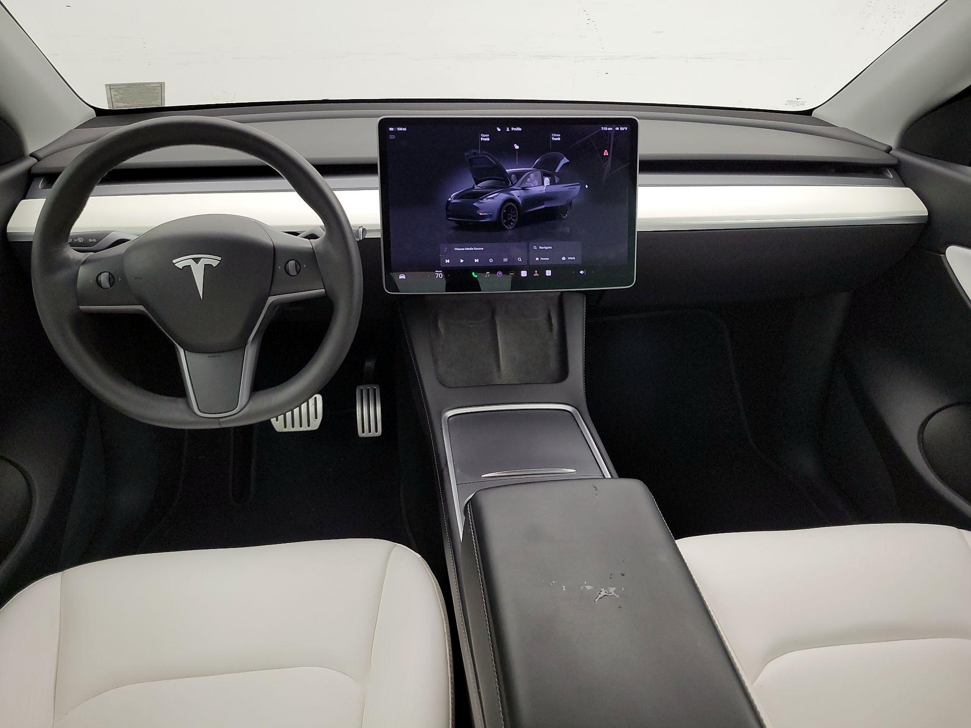 Thumbnail: 2022 Tesla Model Y - 9