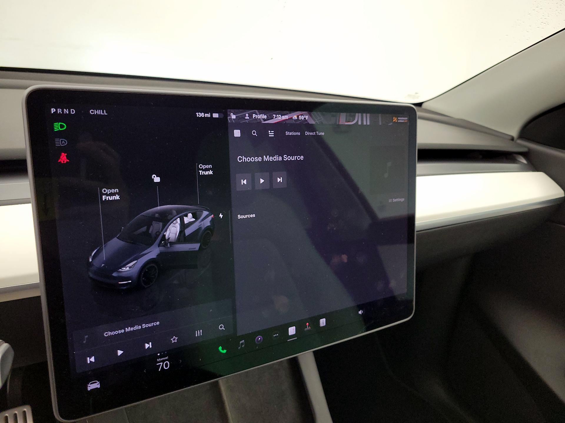 Thumbnail: 2022 Tesla Model Y - 15