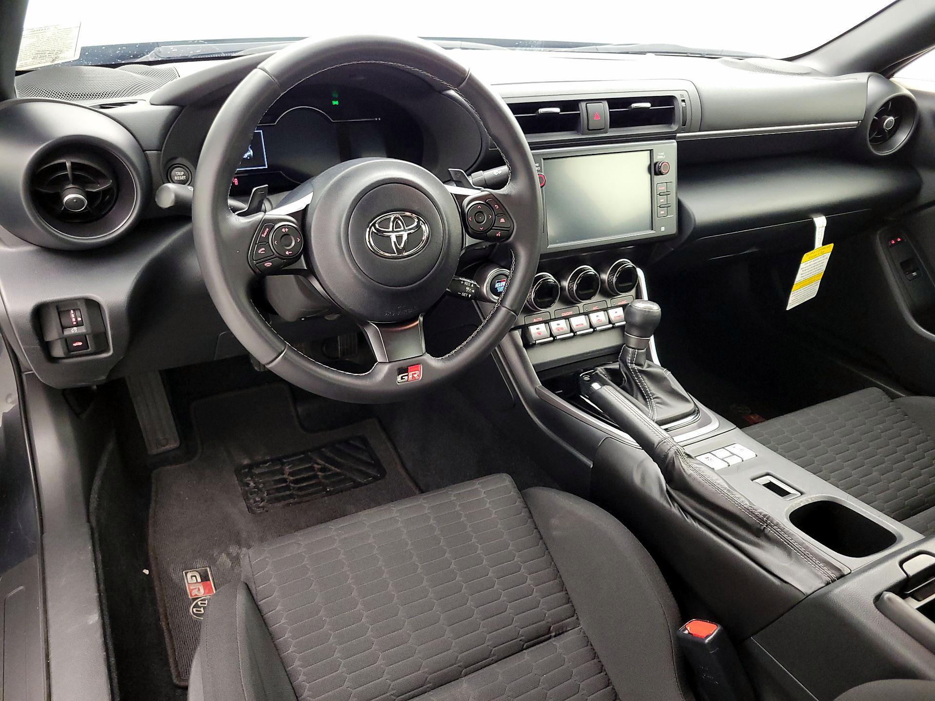 Thumbnail: 2022 Toyota GR86 - 9