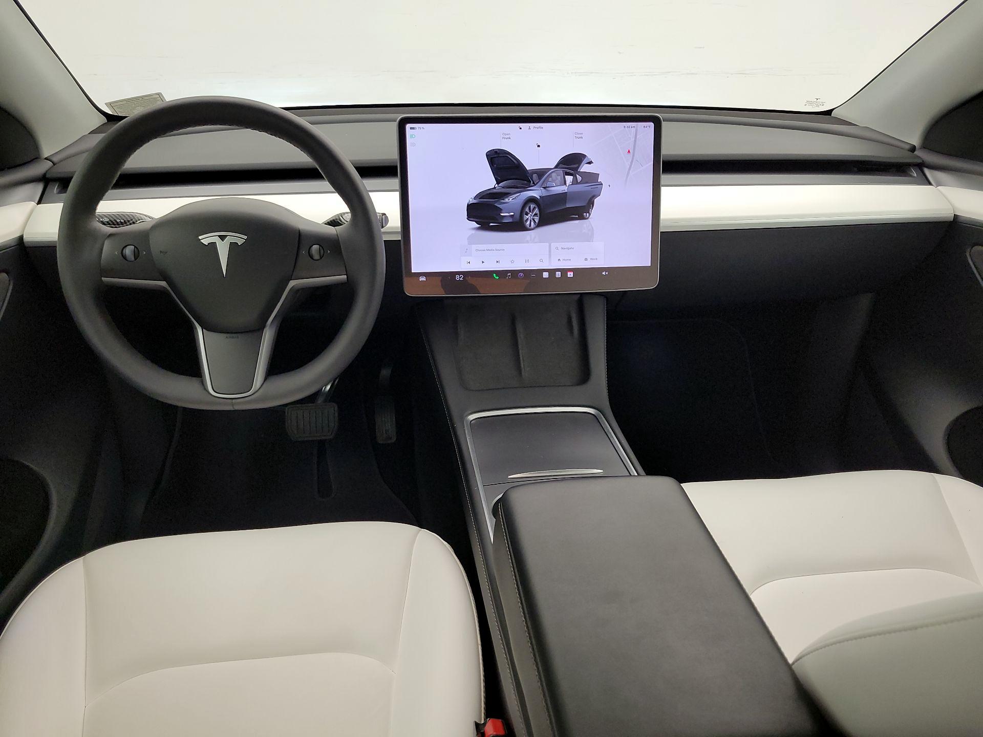 Thumbnail: 2023 Tesla Model Y - 9