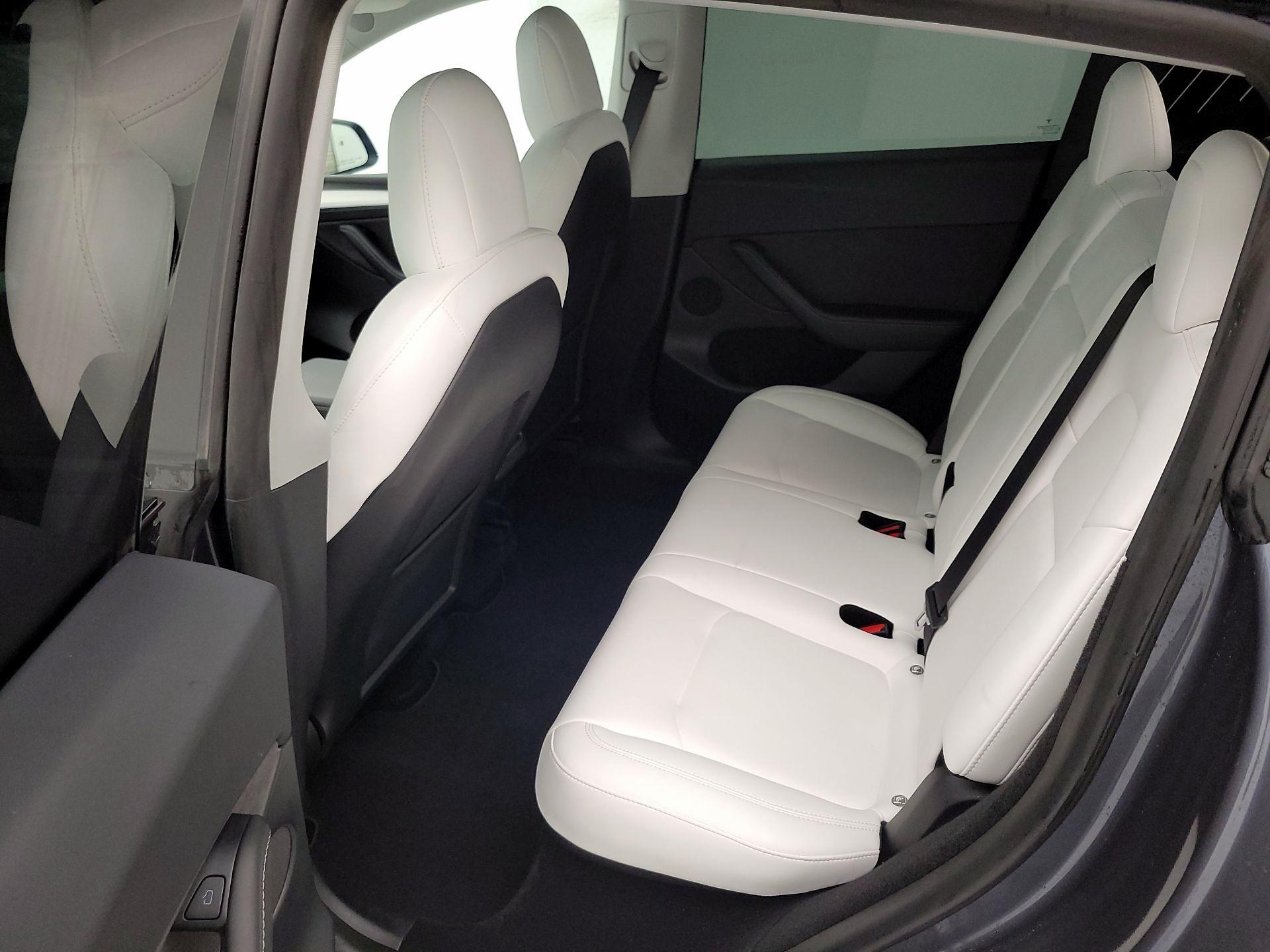 Thumbnail: 2023 Tesla Model Y - 19