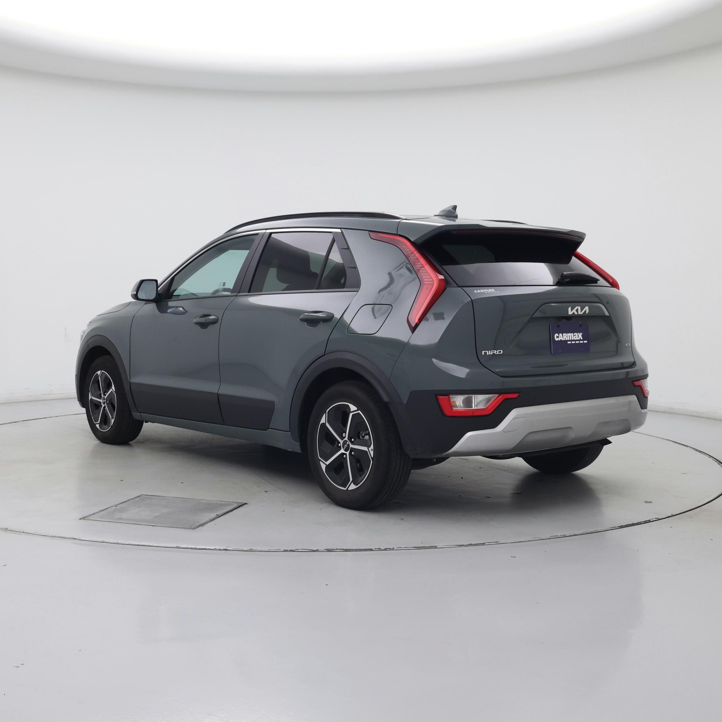 Thumbnail: 2023 Kia Niro - 2