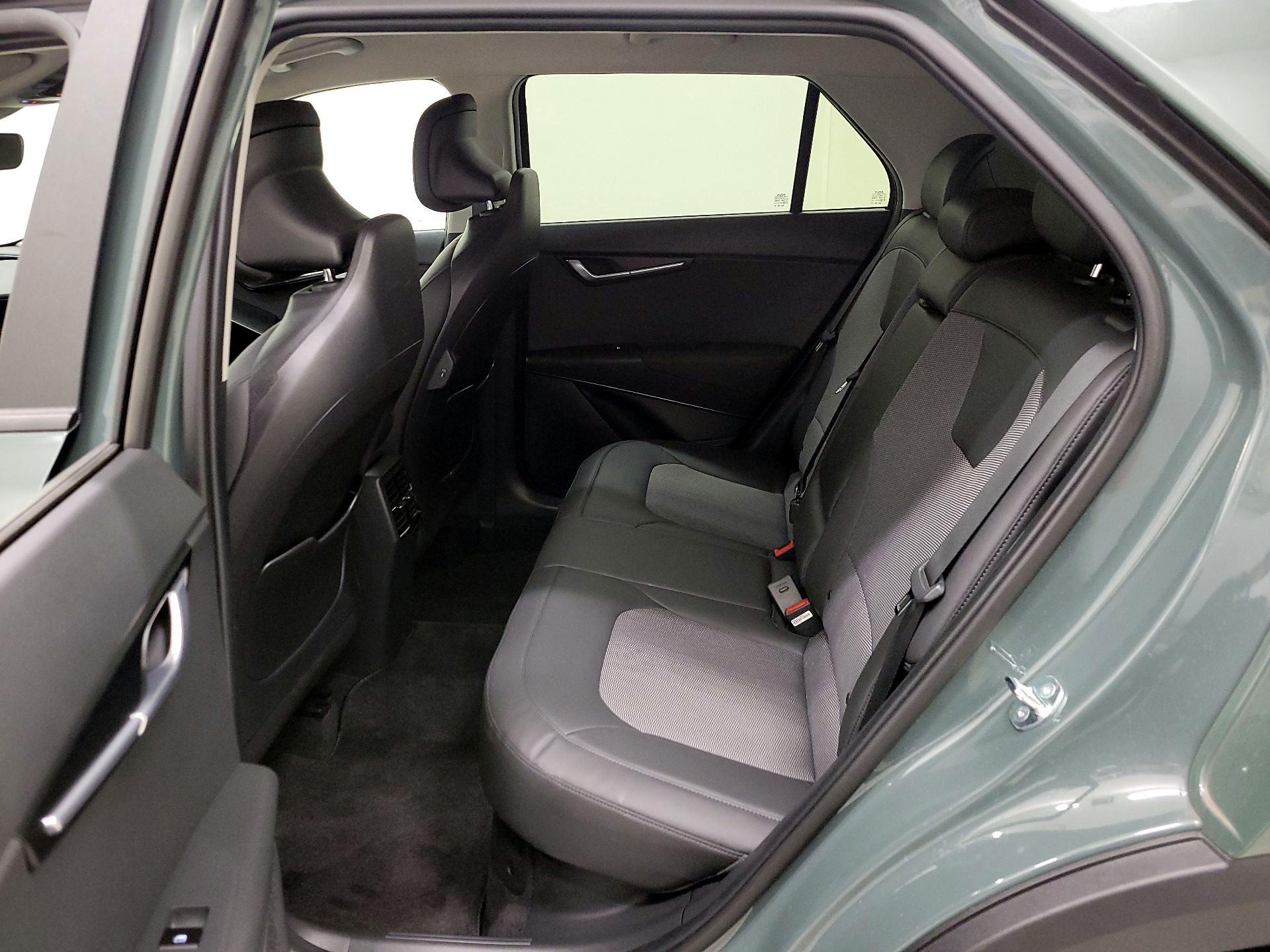 Thumbnail: 2023 Kia Niro - 20