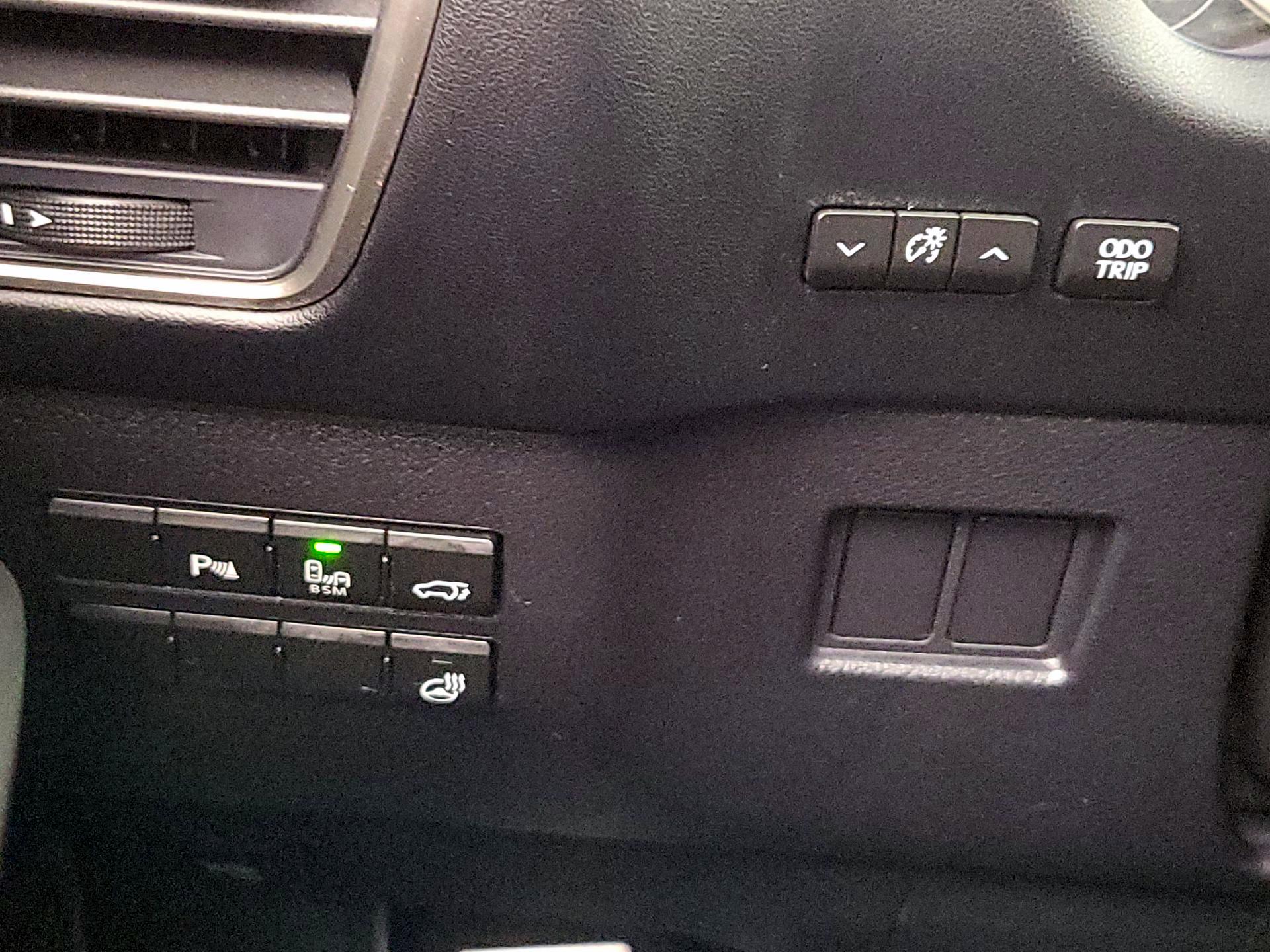 Thumbnail: 2017 Lexus NX - 13