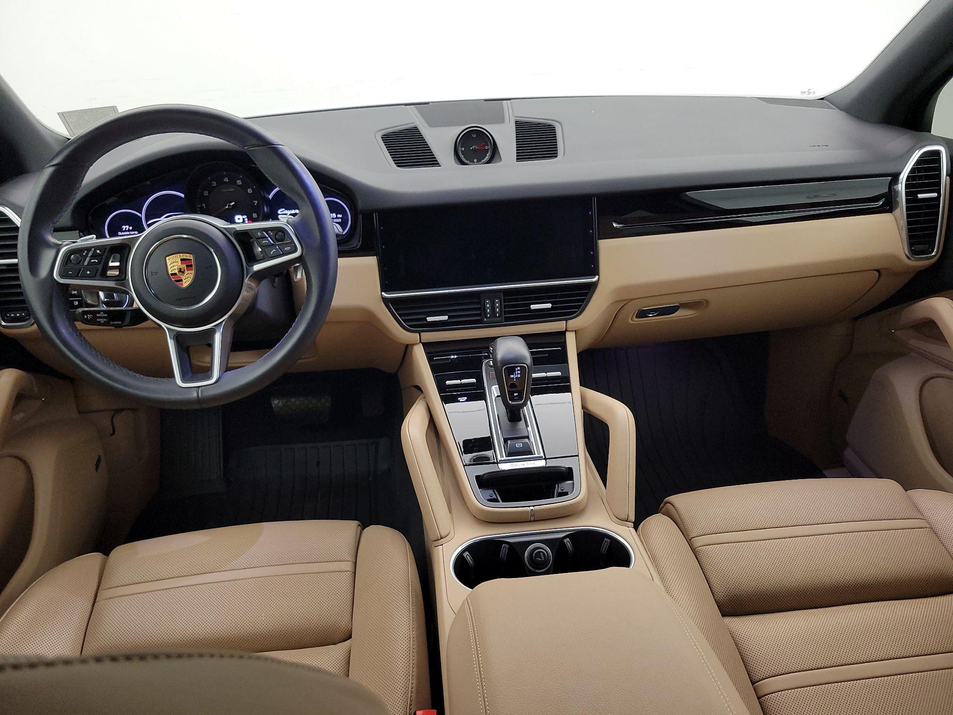 Thumbnail: 2020 Porsche Cayenne - 9