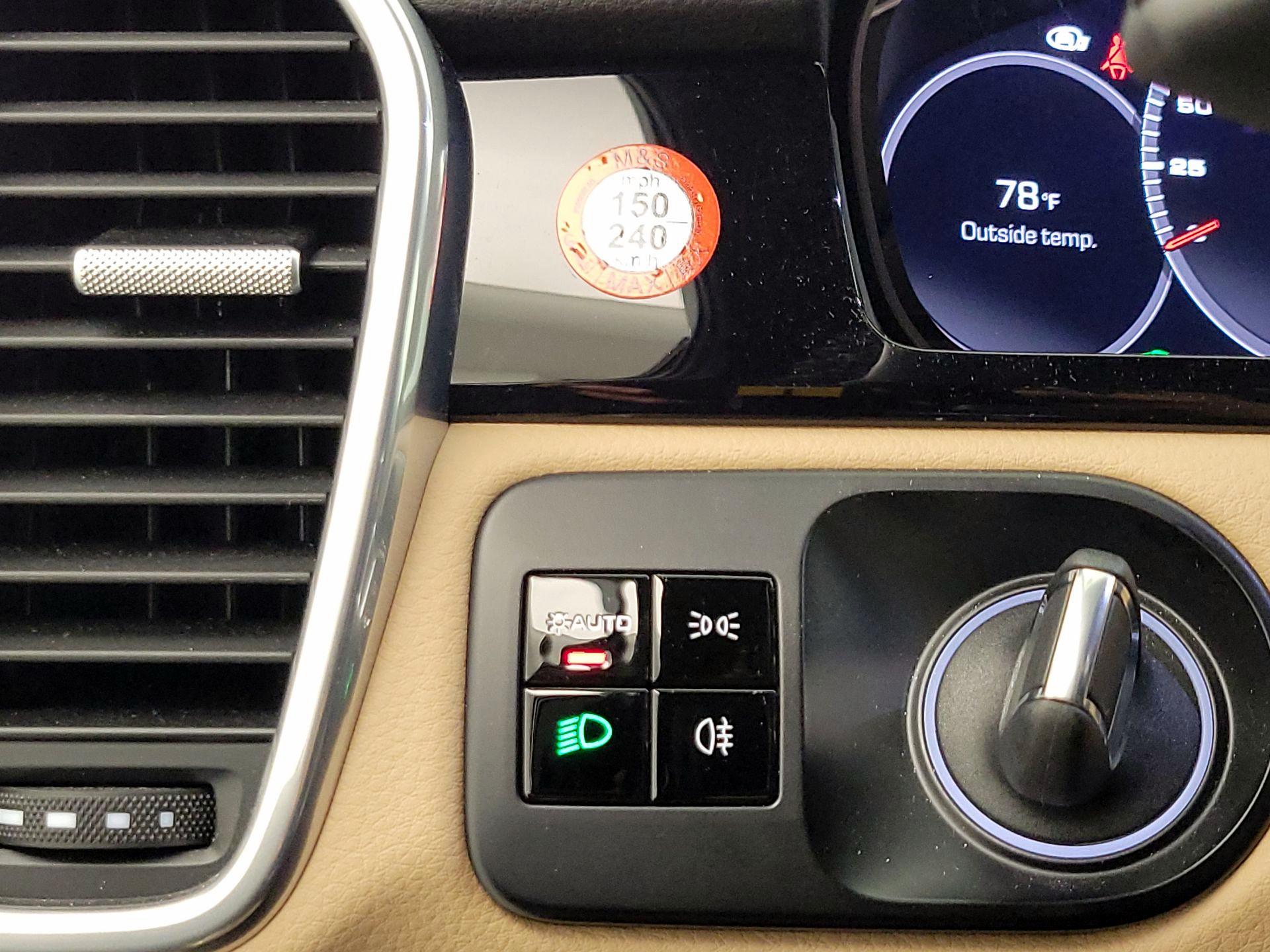 Thumbnail: 2020 Porsche Cayenne - 13