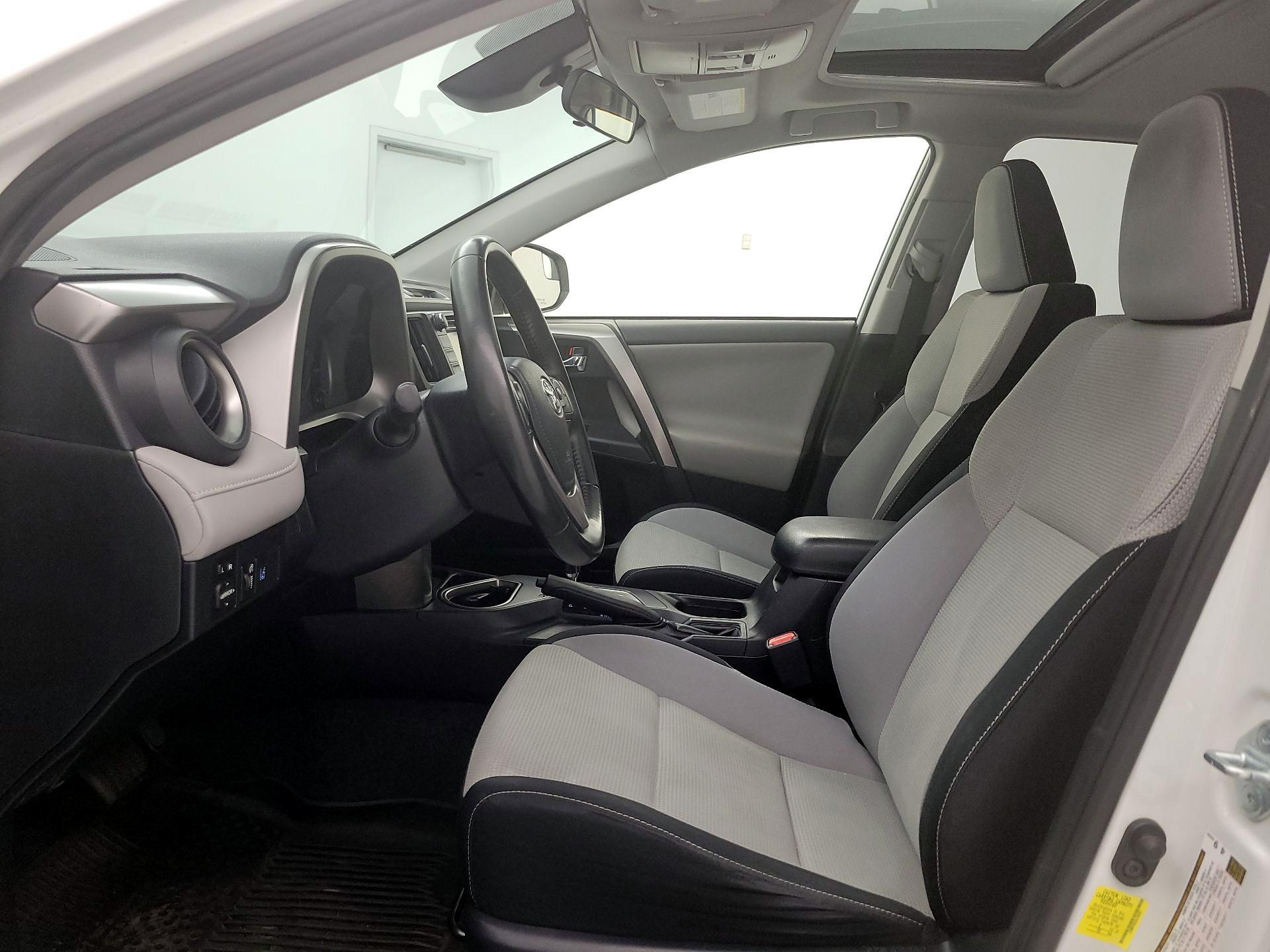 Thumbnail: 2017 Toyota RAV4 - 11