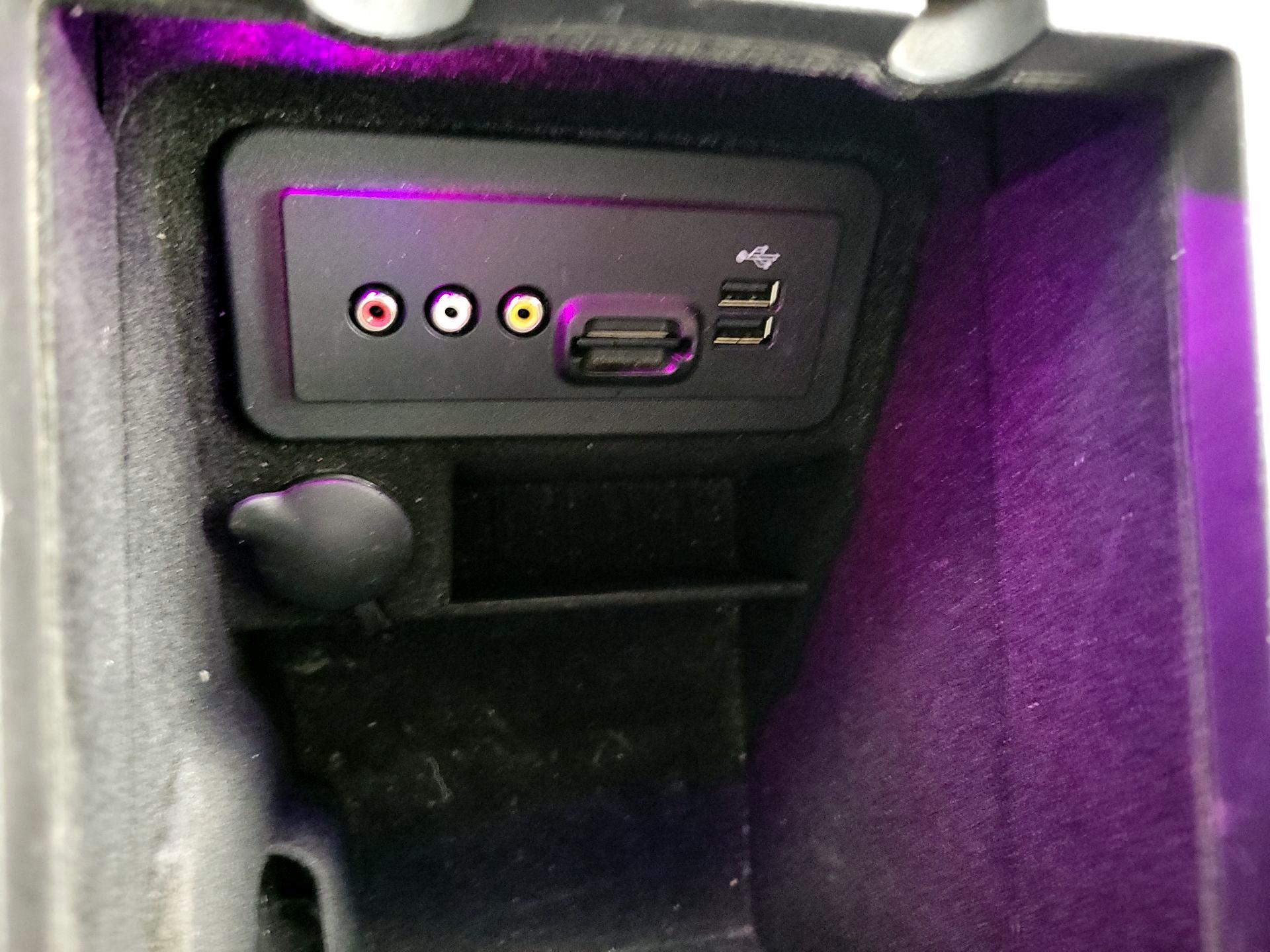 Thumbnail: 2014 Ford Flex - 19