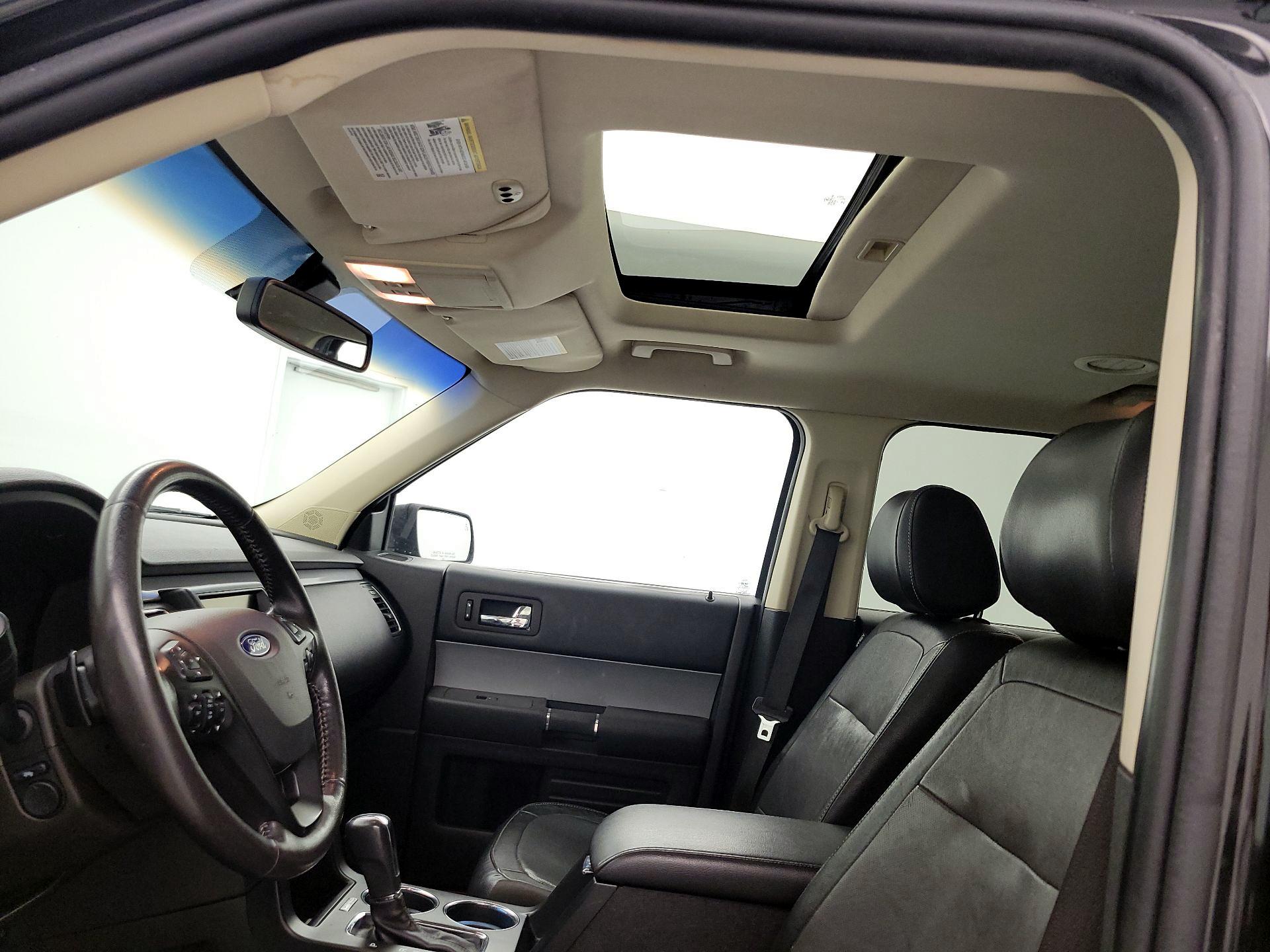 Thumbnail: 2014 Ford Flex - 20