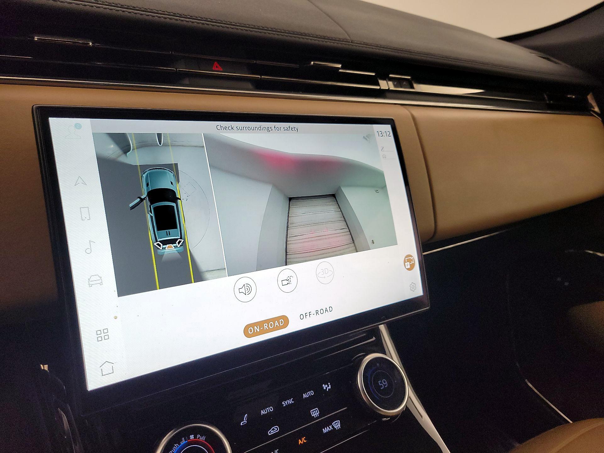 Thumbnail: 2023 Land Rover Range Rover Sport - 14