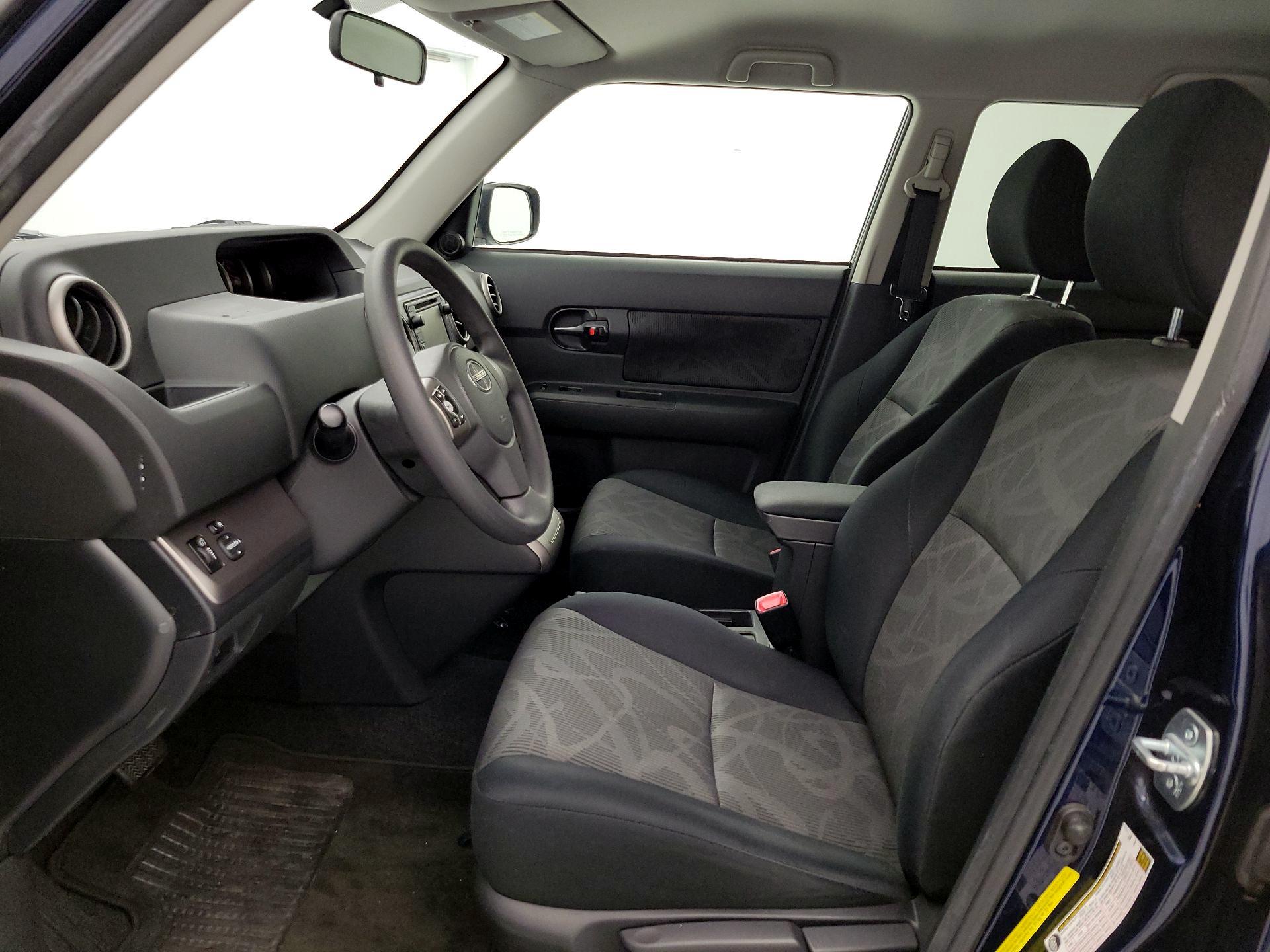 Thumbnail: 2014 Scion xB - 11