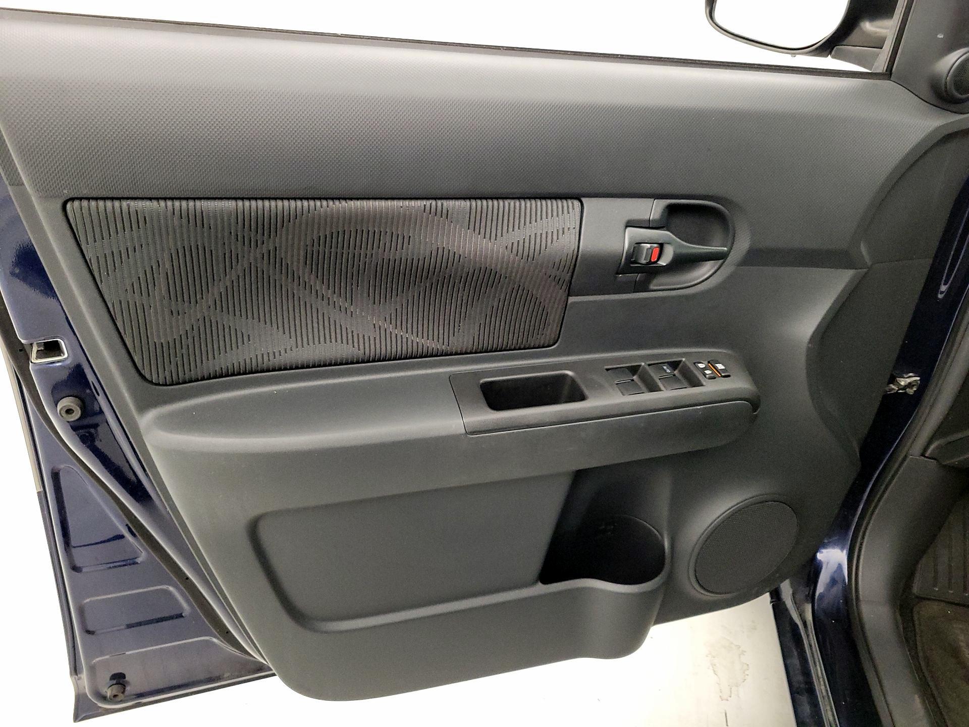 Thumbnail: 2014 Scion xB - 12