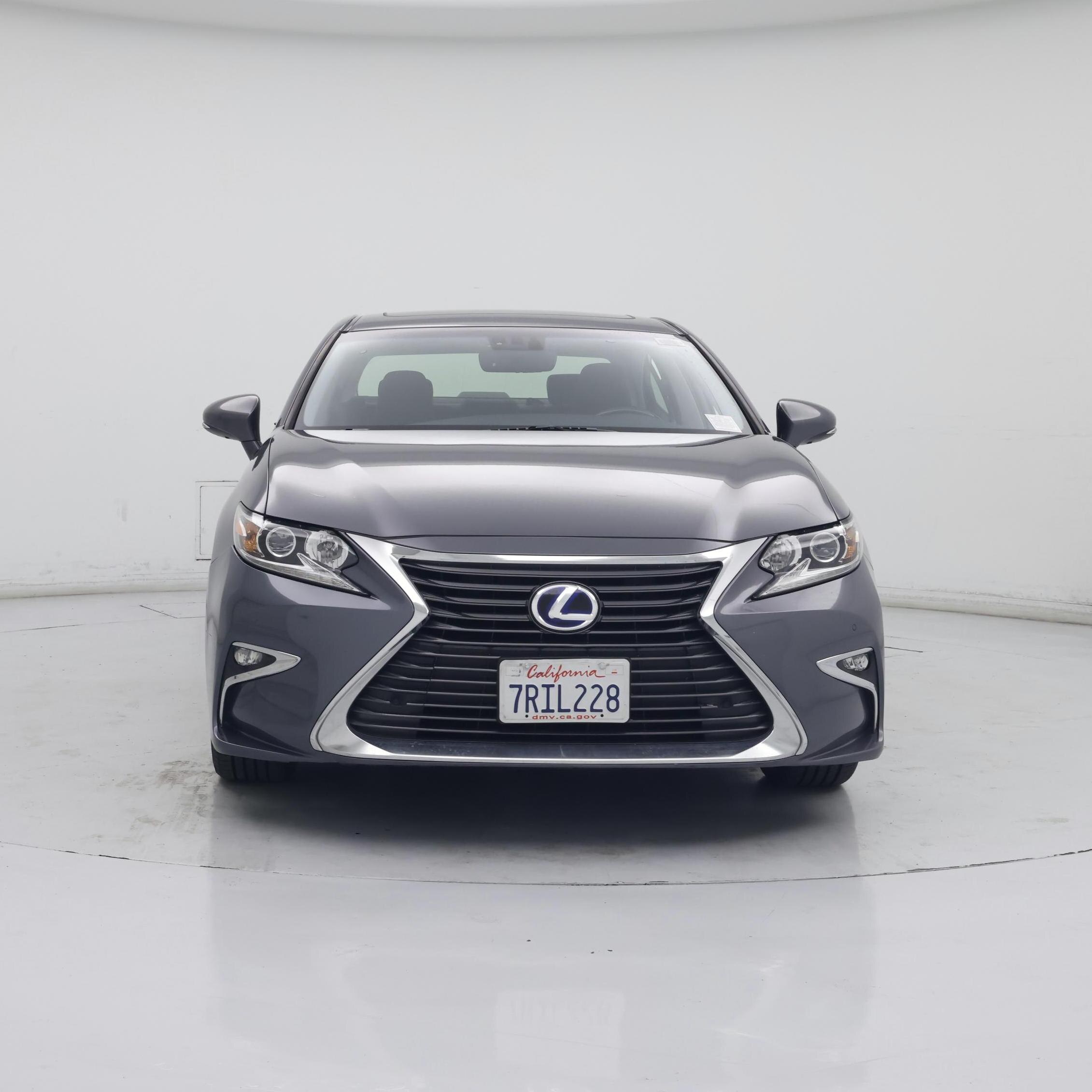 Thumbnail: 2016 Lexus ES - 5