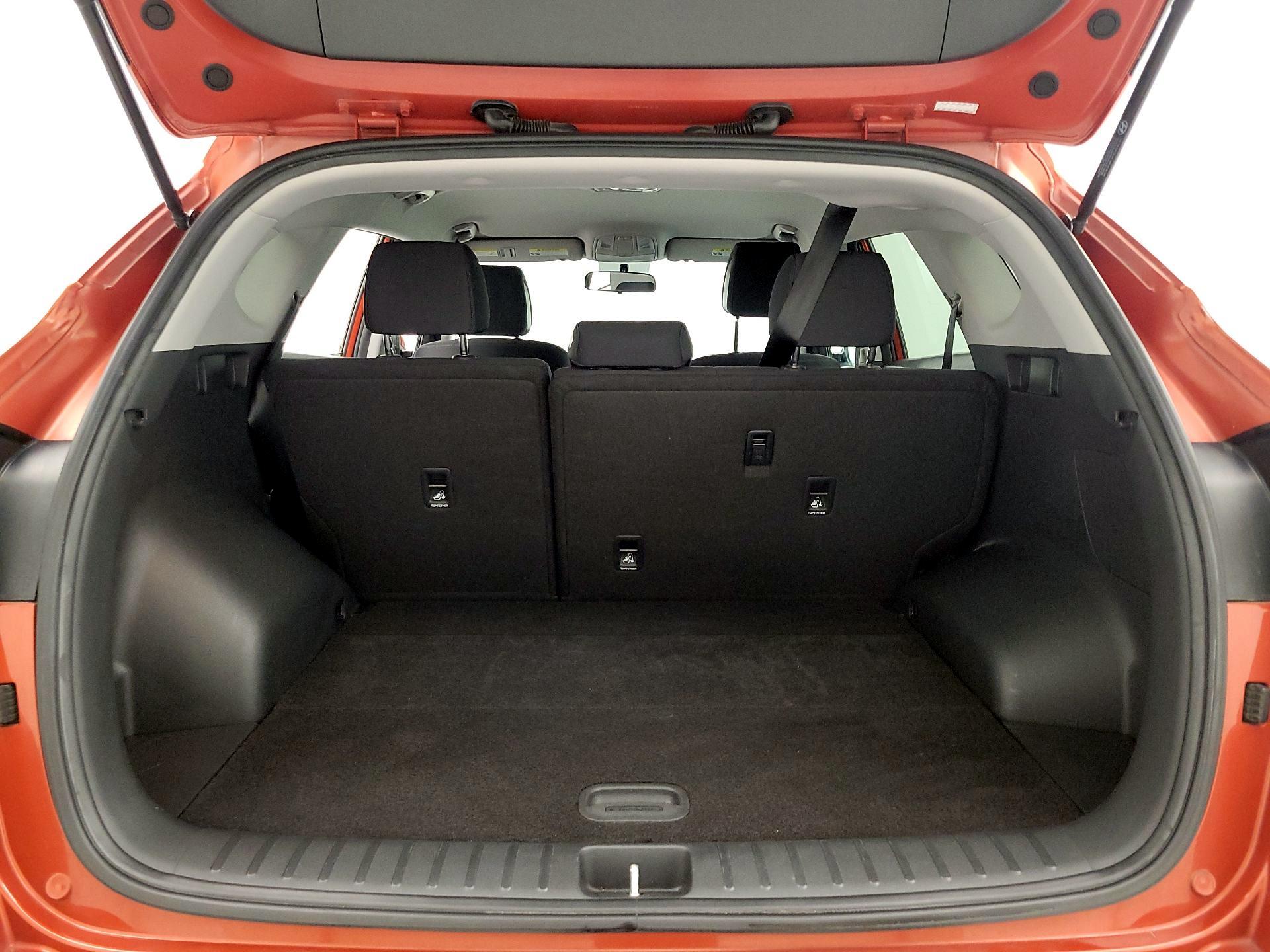 Thumbnail: 2016 Hyundai Tucson - 20