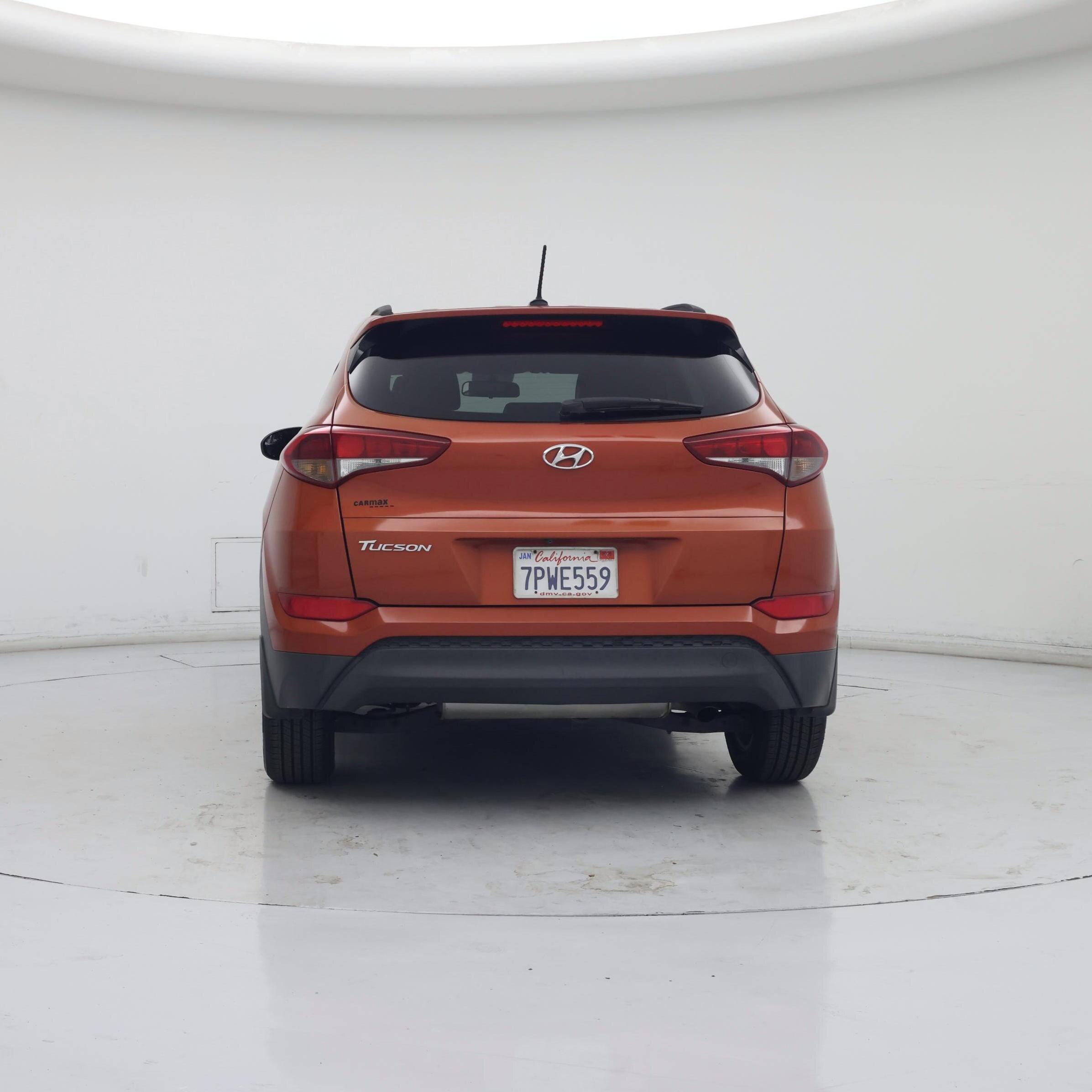 Thumbnail: 2016 Hyundai Tucson - 6