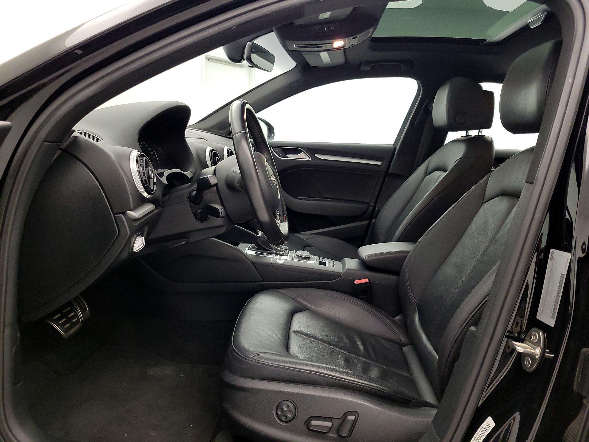 Thumbnail: 2016 Audi A3 - 11