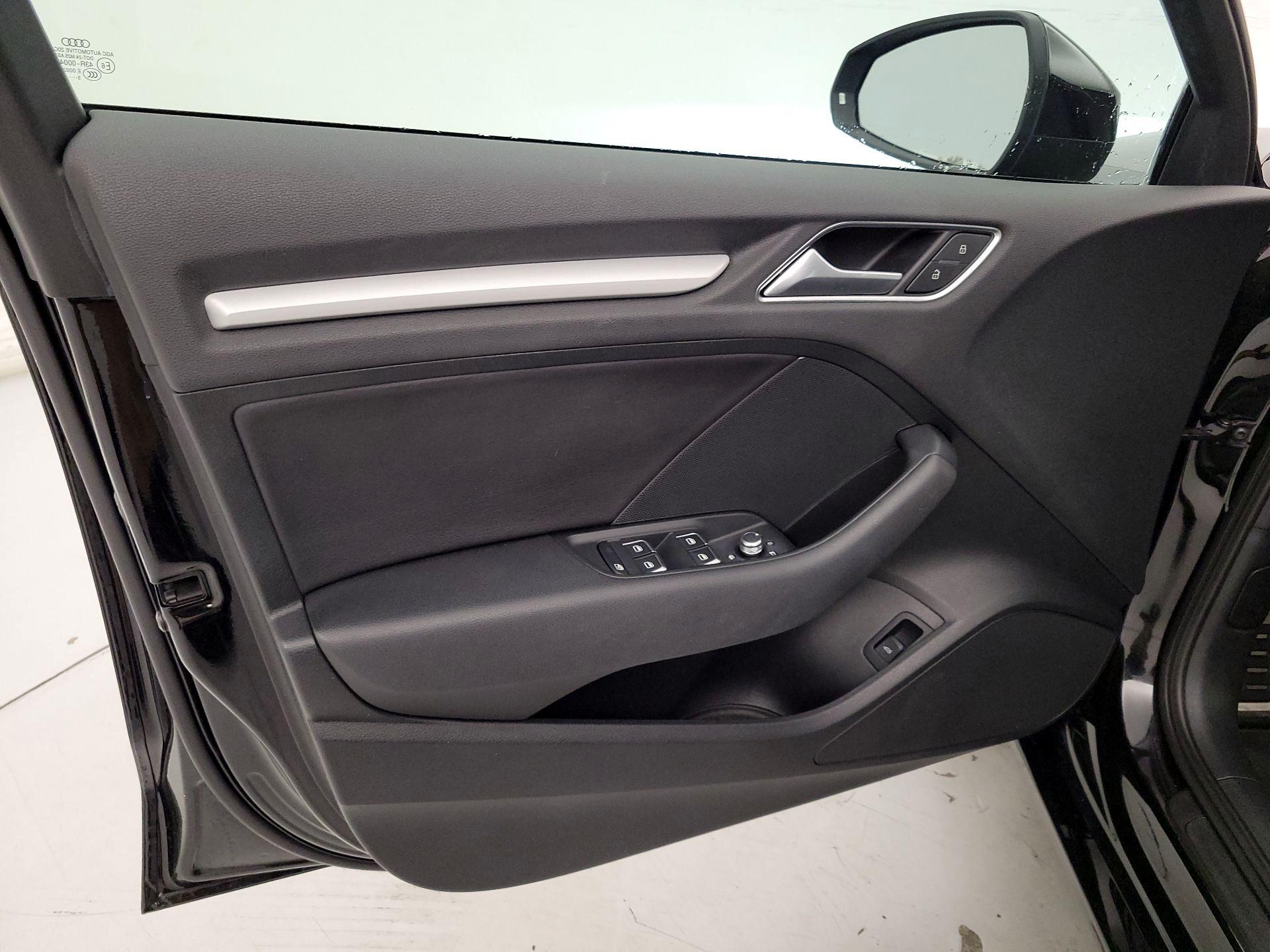 Thumbnail: 2016 Audi A3 - 12