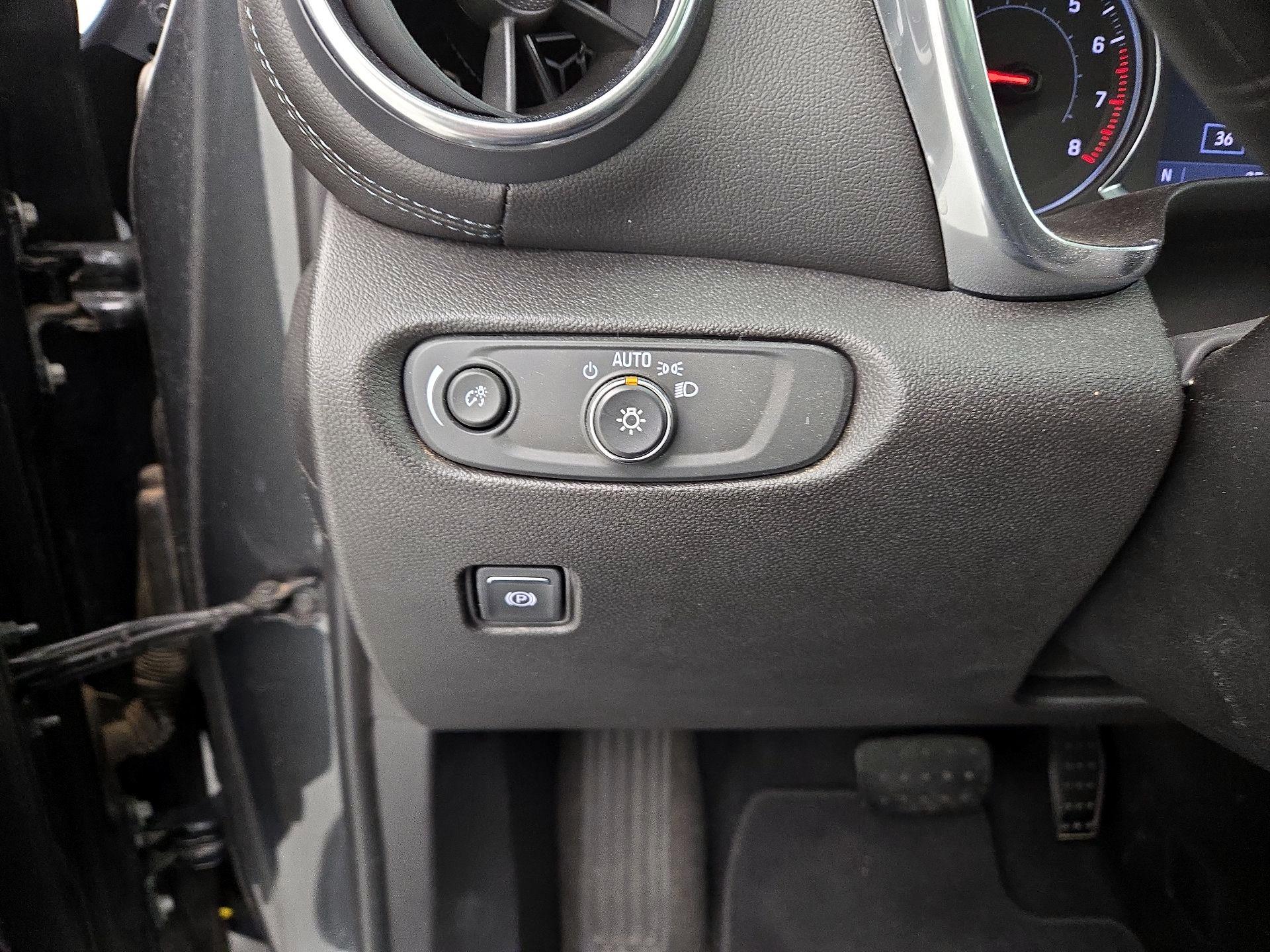 Thumbnail: 2020 Chevrolet Blazer - 13