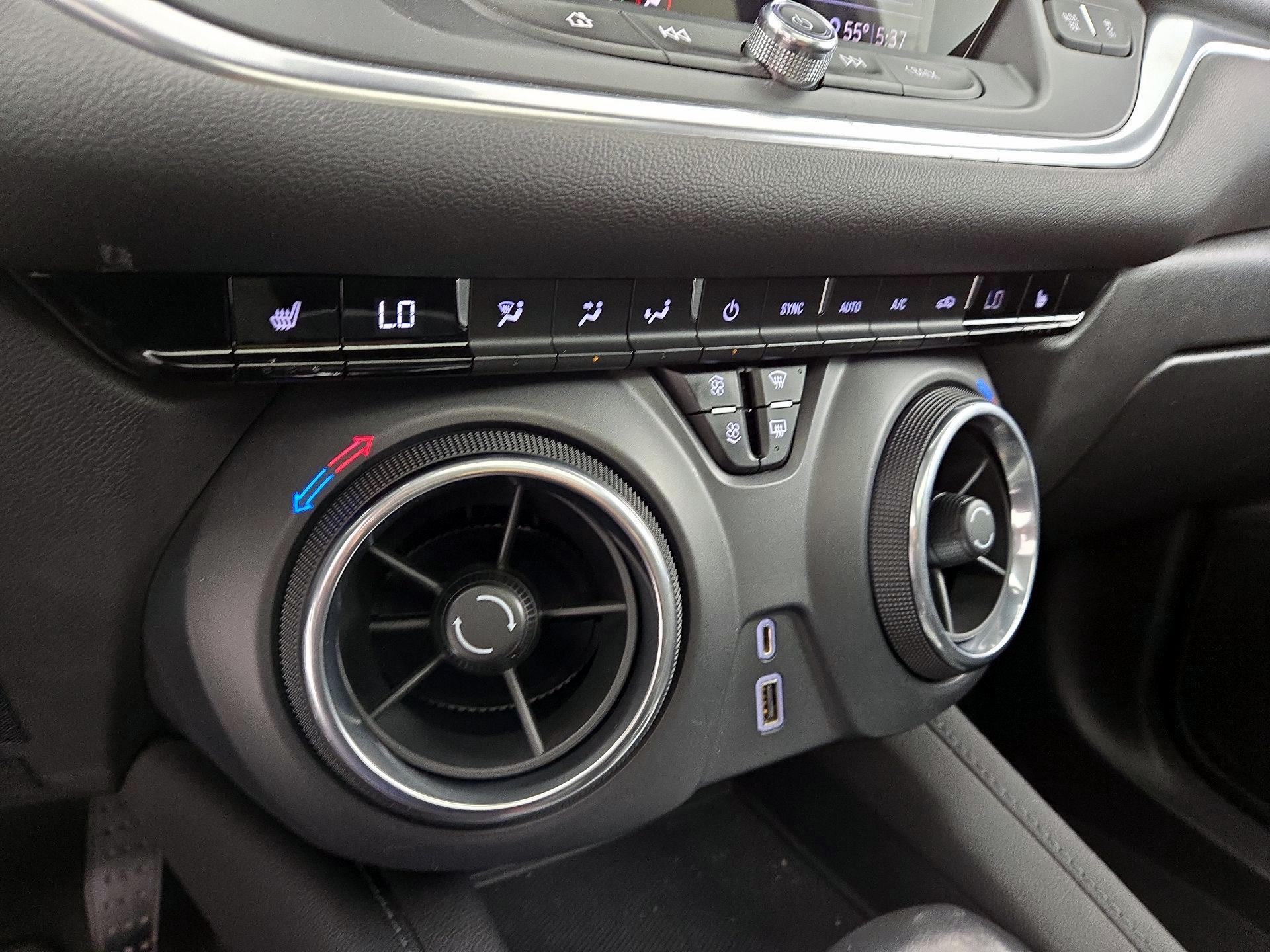 Thumbnail: 2020 Chevrolet Blazer - 17