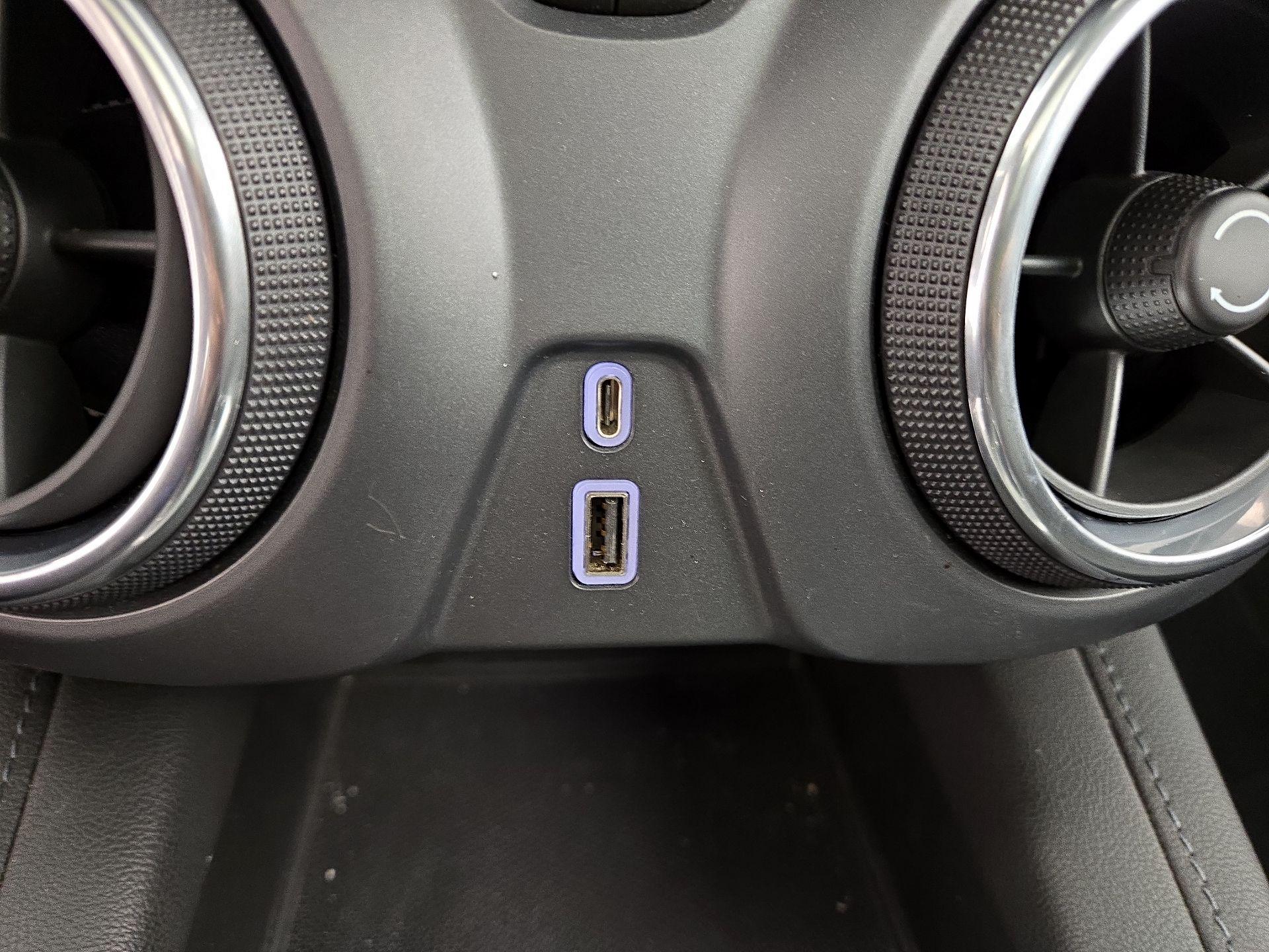 Thumbnail: 2020 Chevrolet Blazer - 19