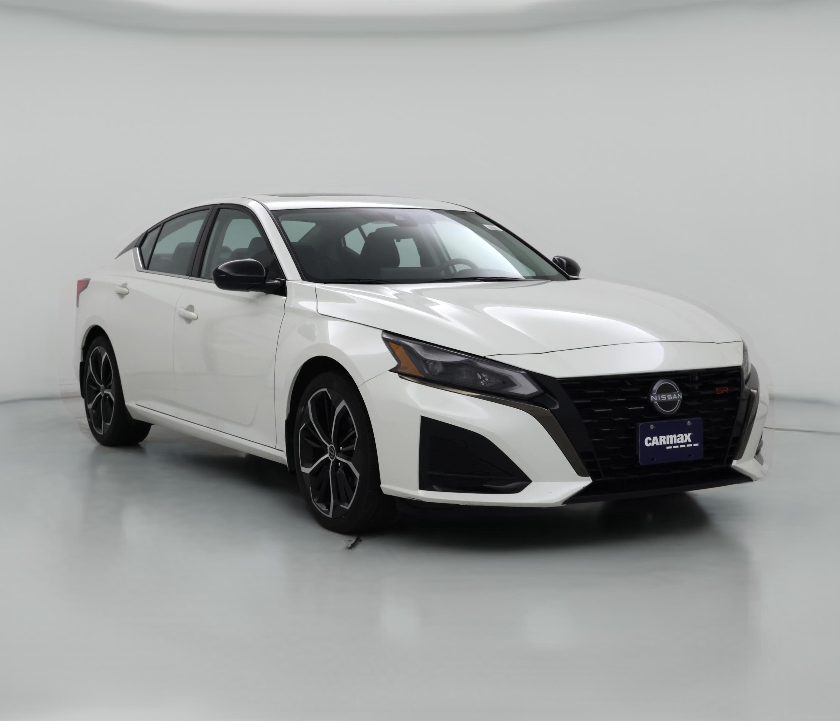 Thumbnail: 2023 Nissan Altima - 1