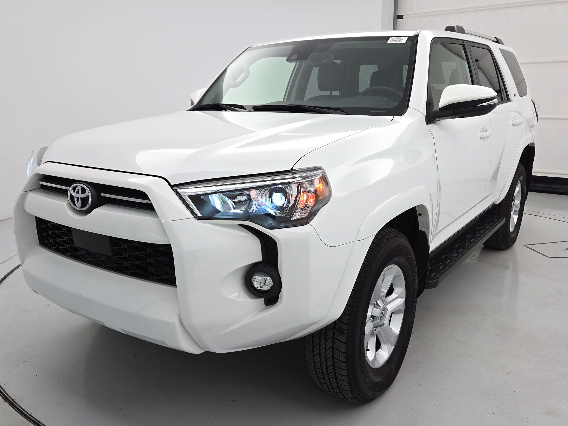 Thumbnail: 2024 Toyota 4Runner - 3