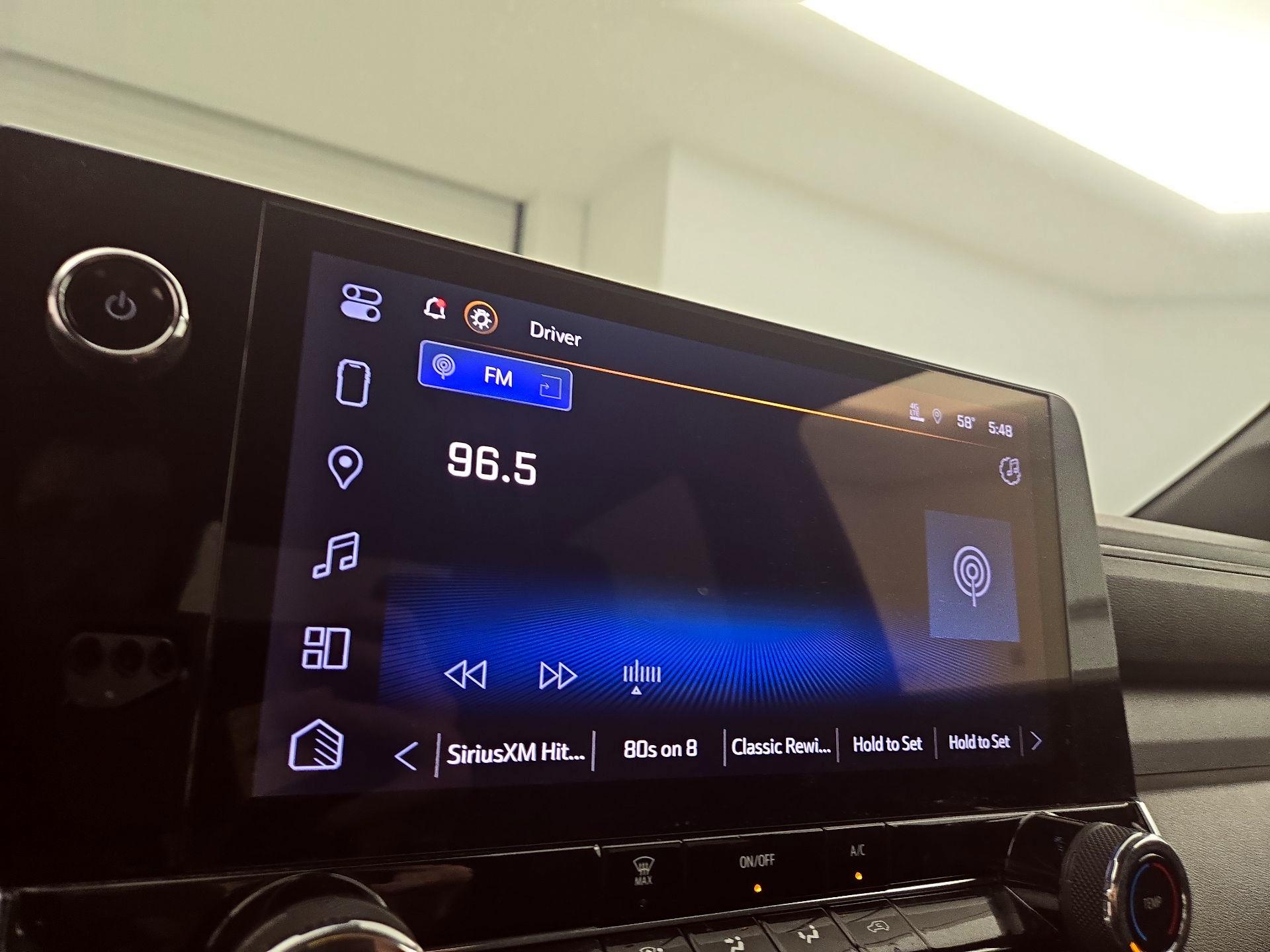 Thumbnail: 2024 Chevrolet Colorado - 15