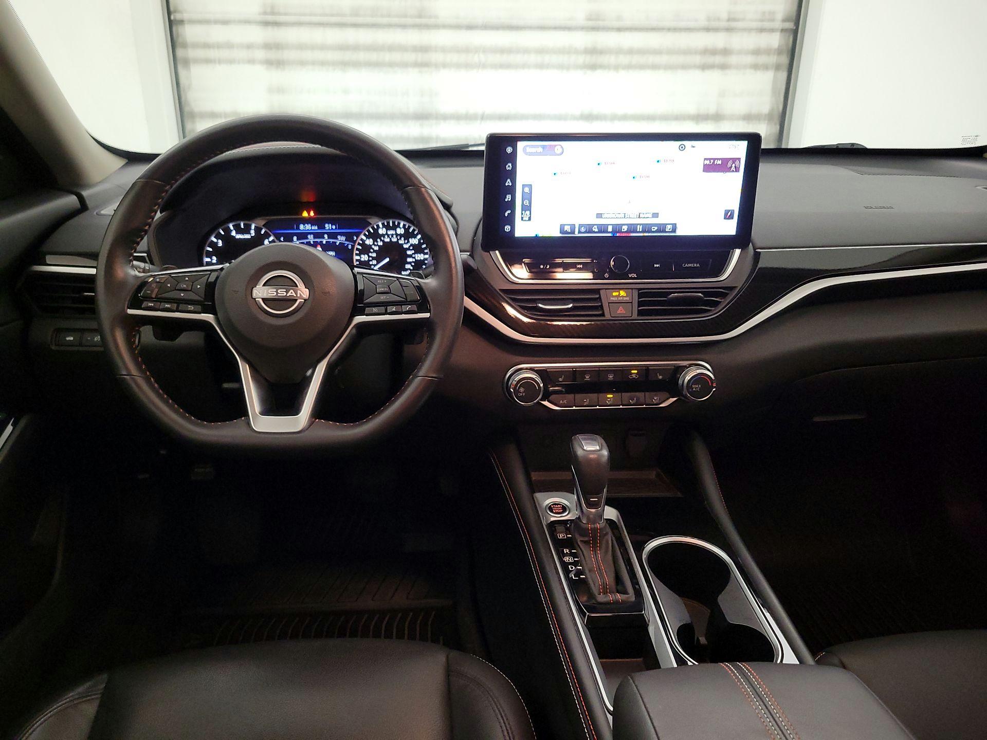 Thumbnail: 2023 Nissan Altima - 9