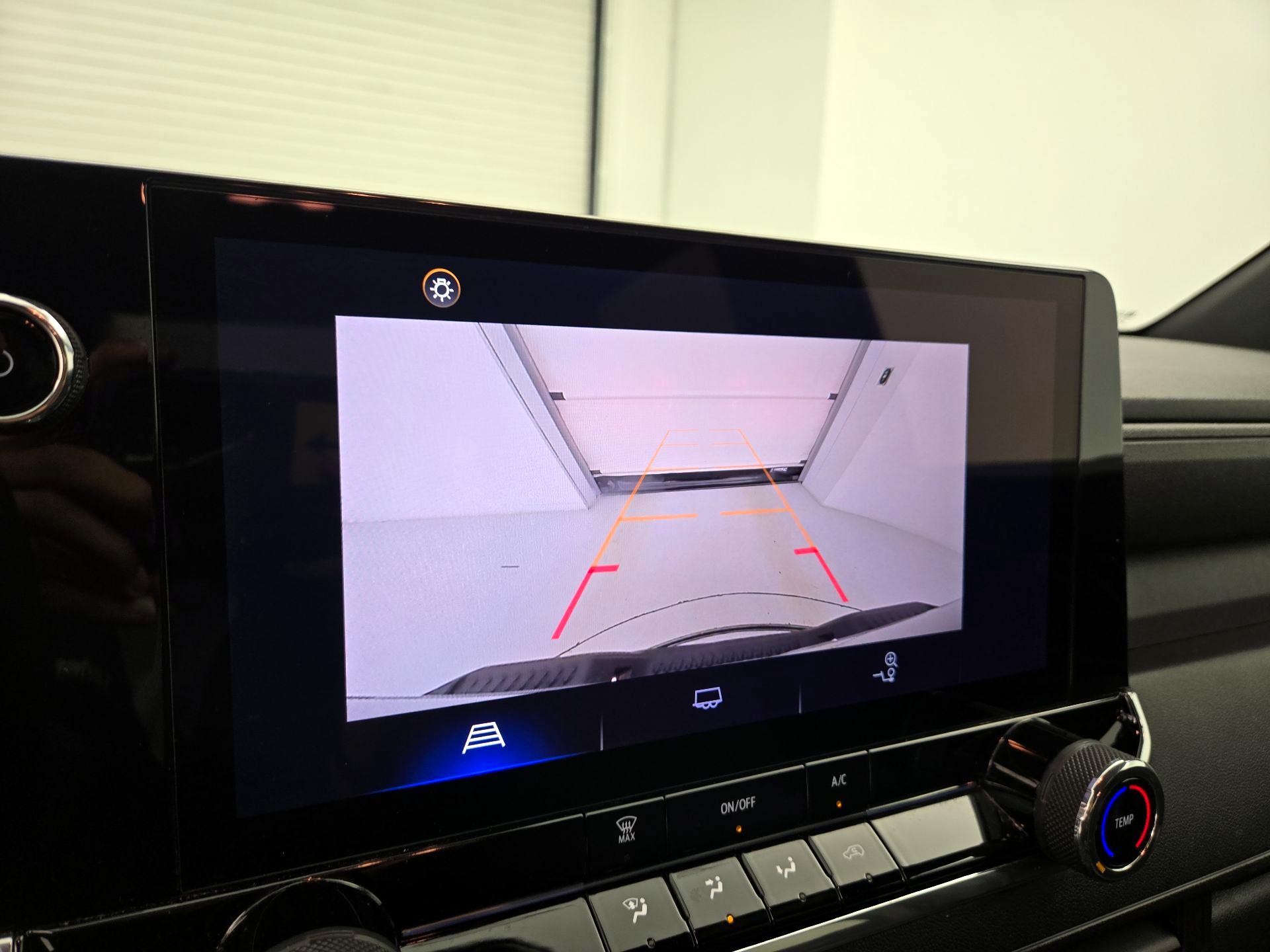 Thumbnail: 2024 Chevrolet Colorado - 13